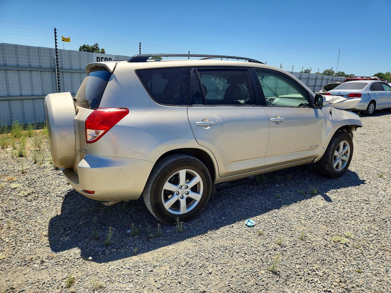 2007 Toyota Rav4 Limited Gold vin: JTMBD31V175065851