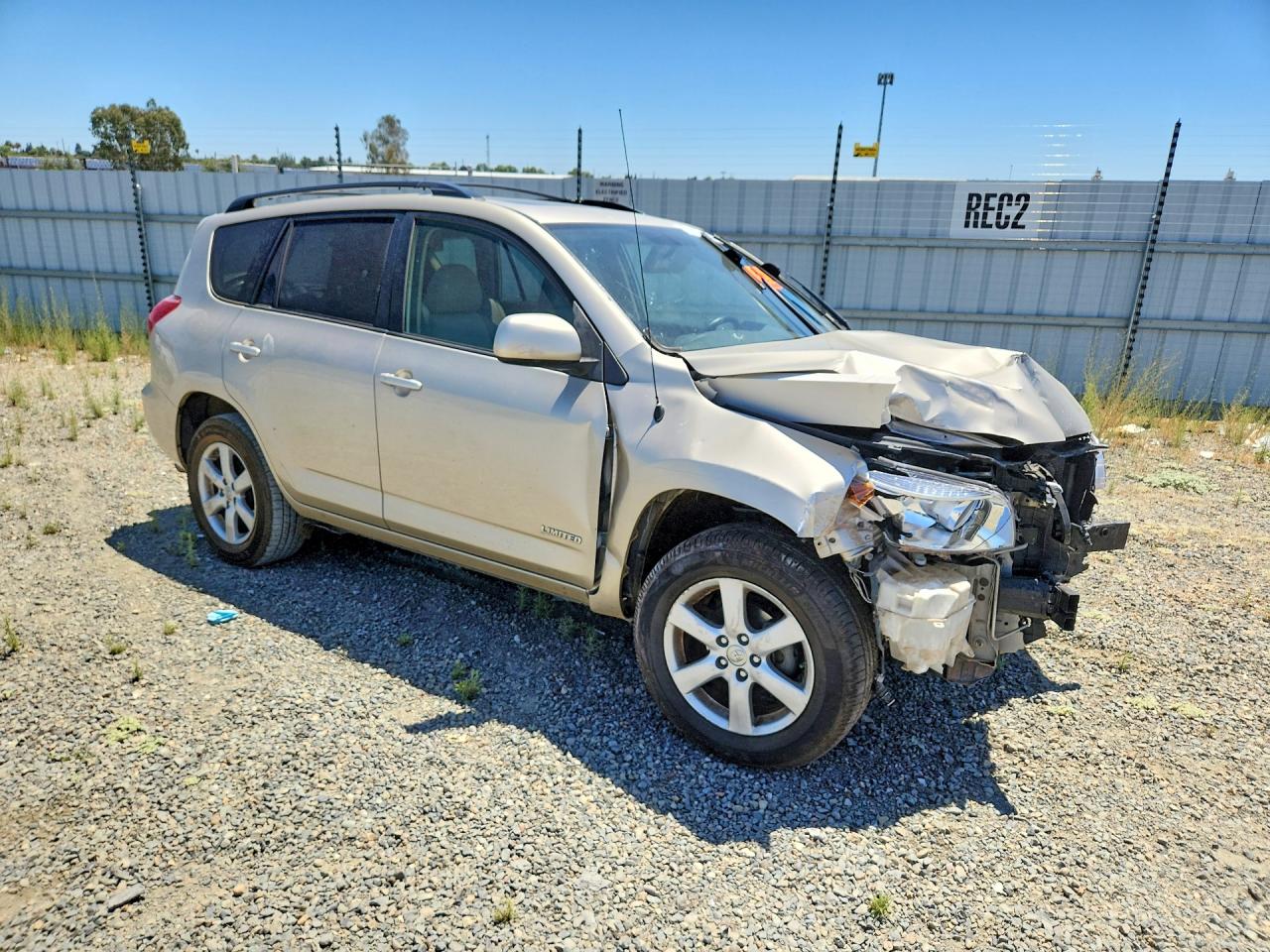 2007 Toyota Rav4 Limited Gold vin: JTMBD31V175065851