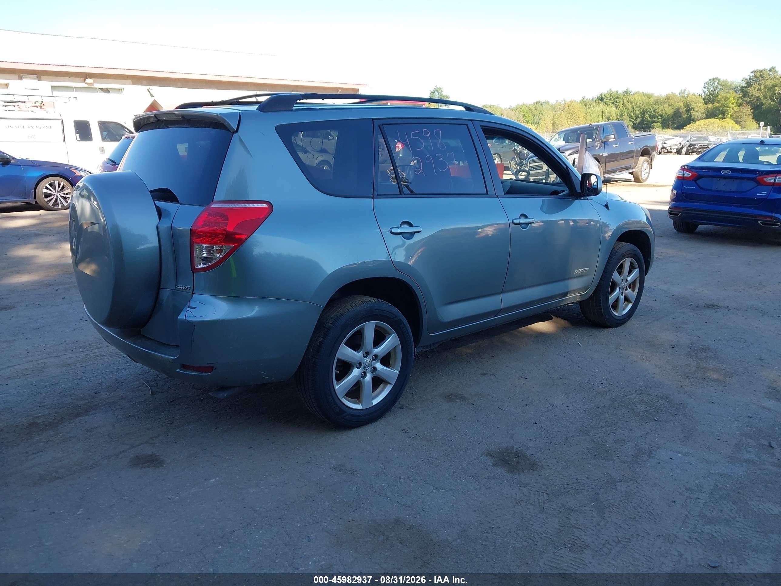2007 Toyota Rav4 Limited Silver vin: JTMBD31V175119911