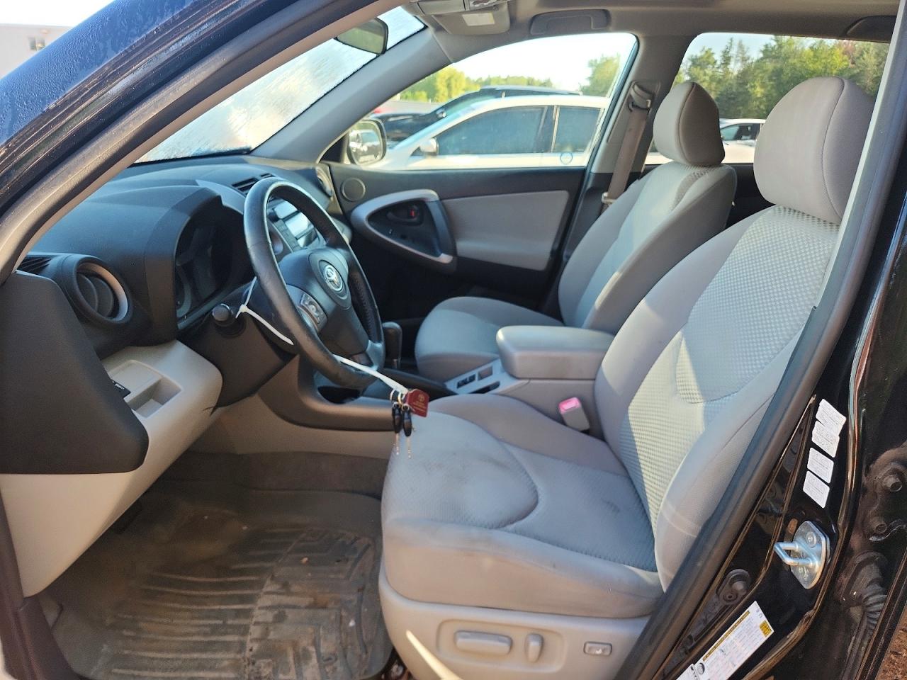 2008 Toyota Rav4 Limited Black vin: JTMBD31V186085738