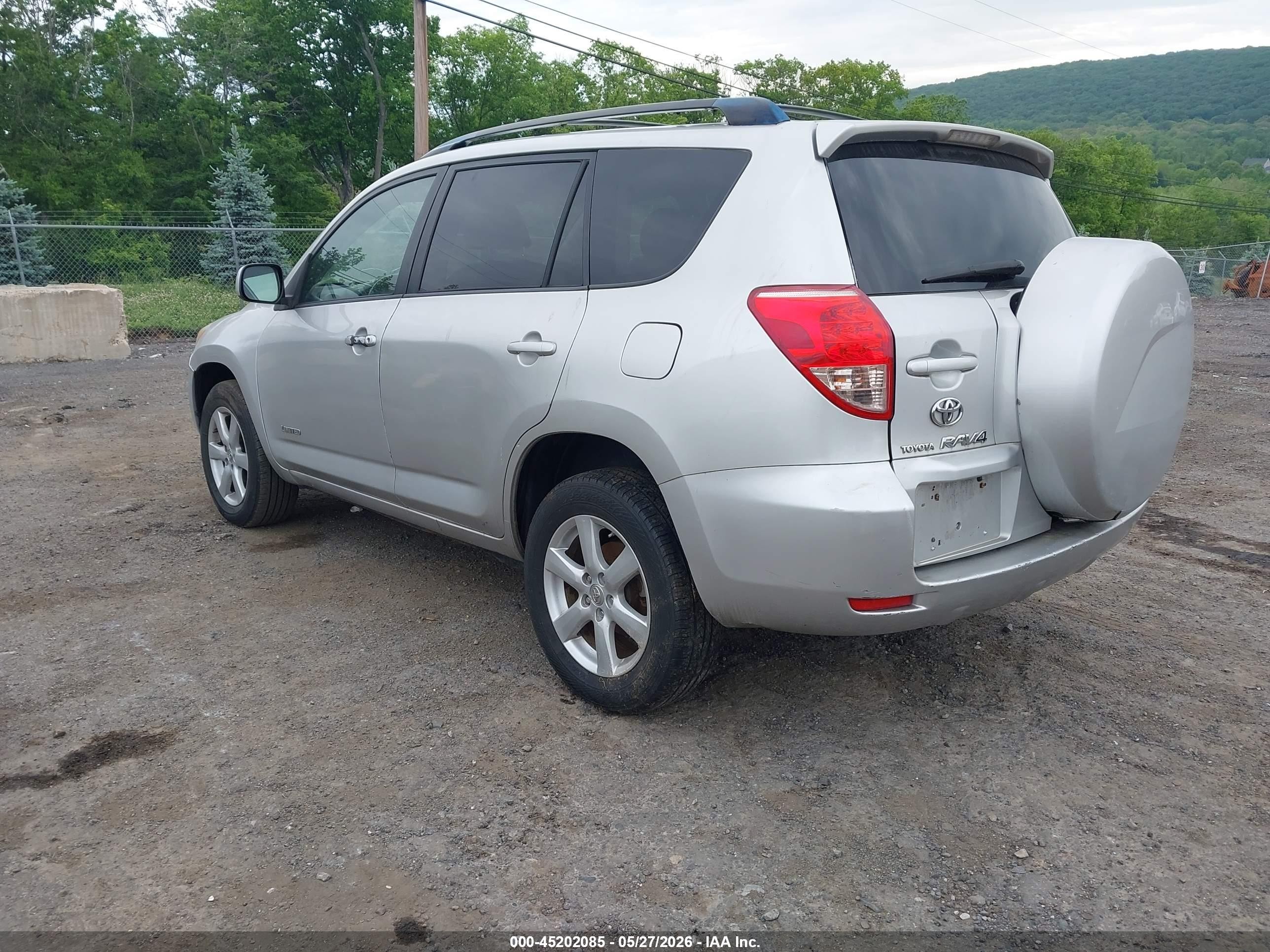2008 Toyota Rav4 Limited Silver vin: JTMBD31V286074330