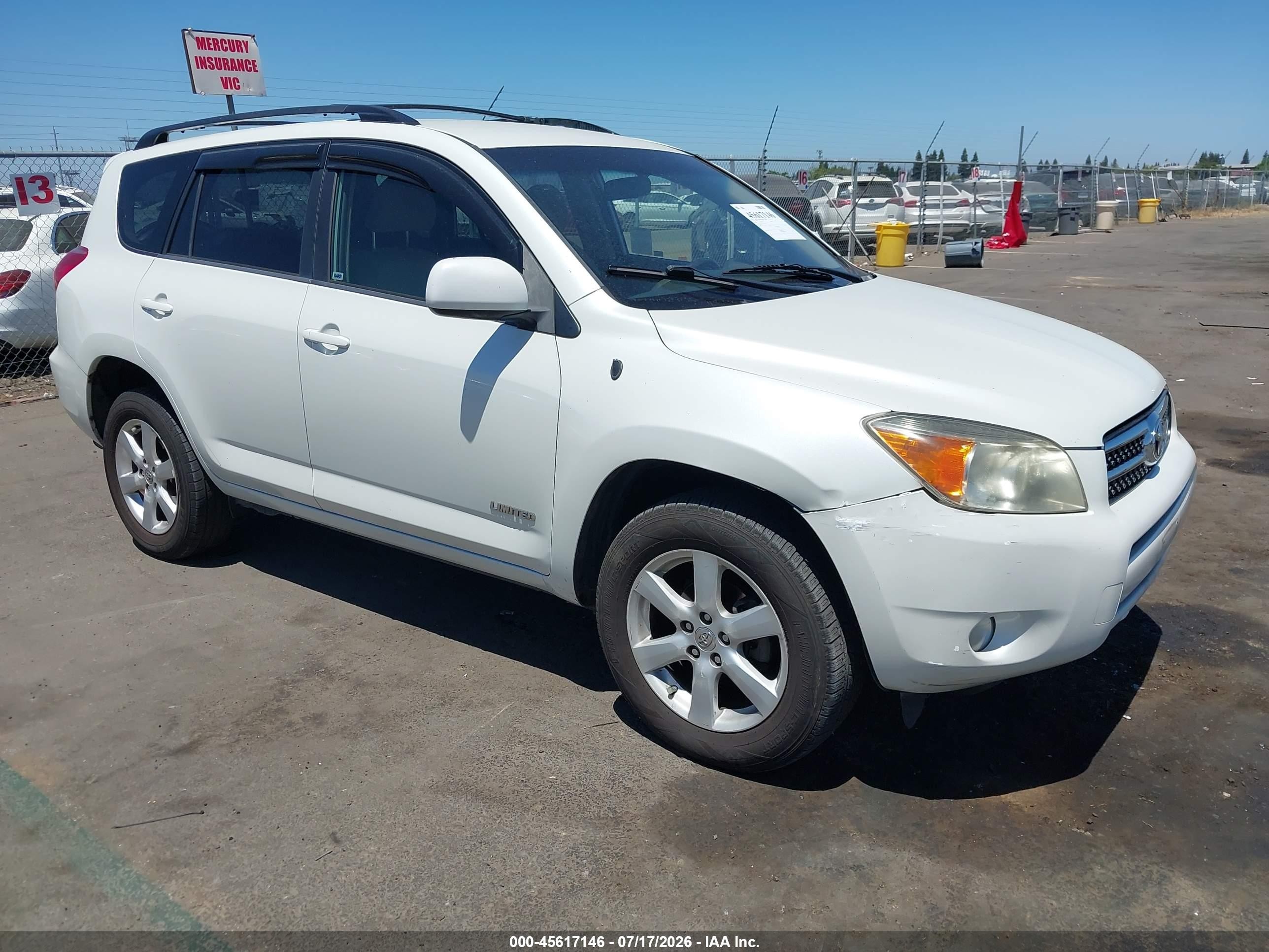 2007 Toyota Rav4 Limited White vin: JTMBD31V375071599