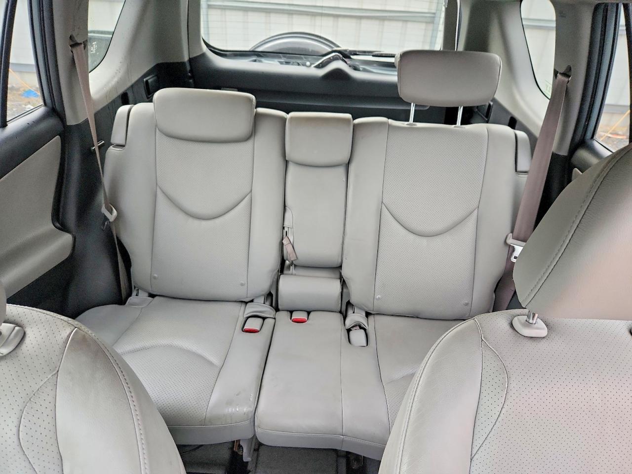 2008 Toyota Rav4 Limited Silver vin: JTMBD31V385134332