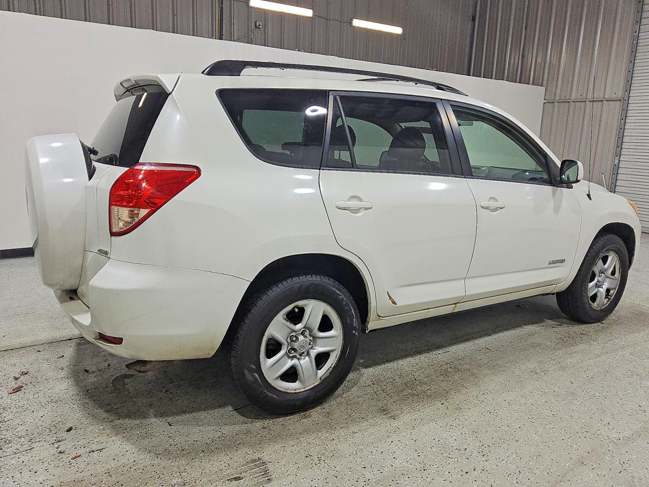 2008 Toyota Rav4 Limited White vin: JTMBD31V385154614