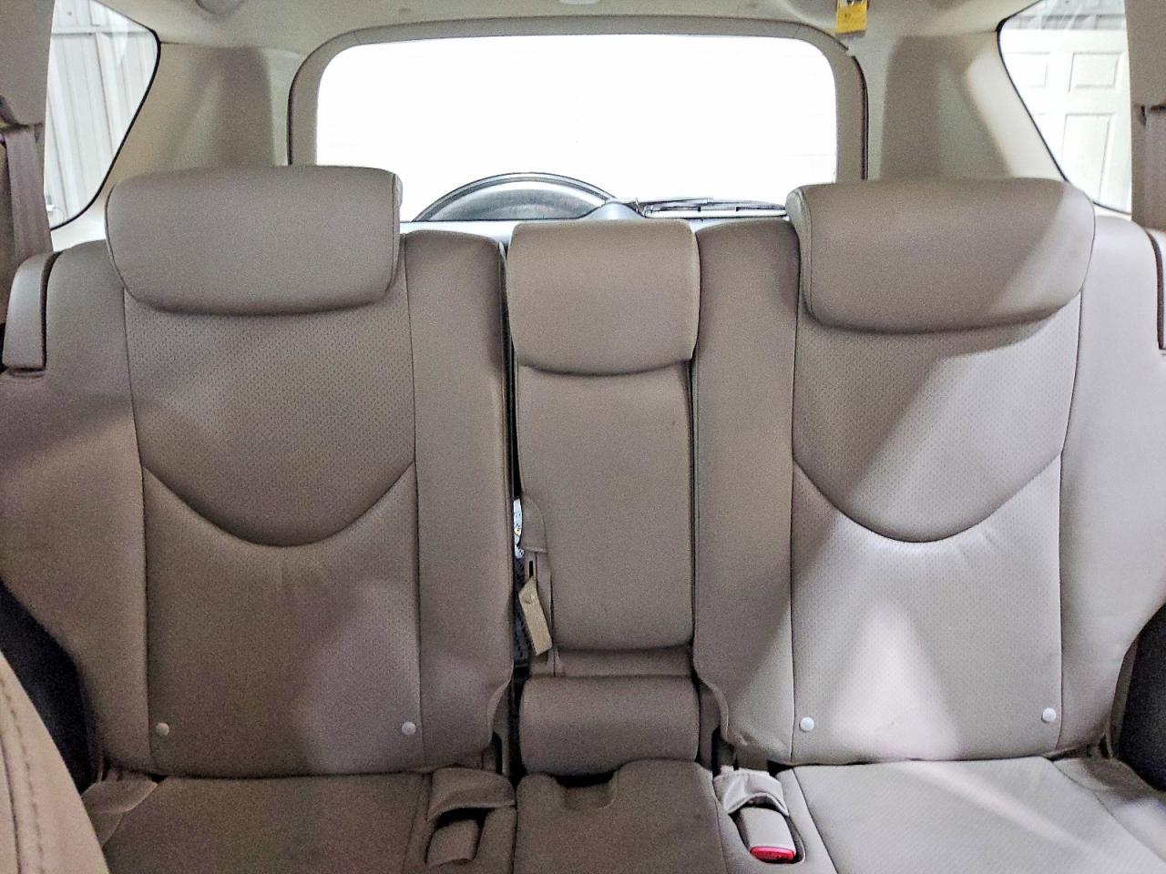 2008 Toyota Rav4 Limited White vin: JTMBD31V385154614