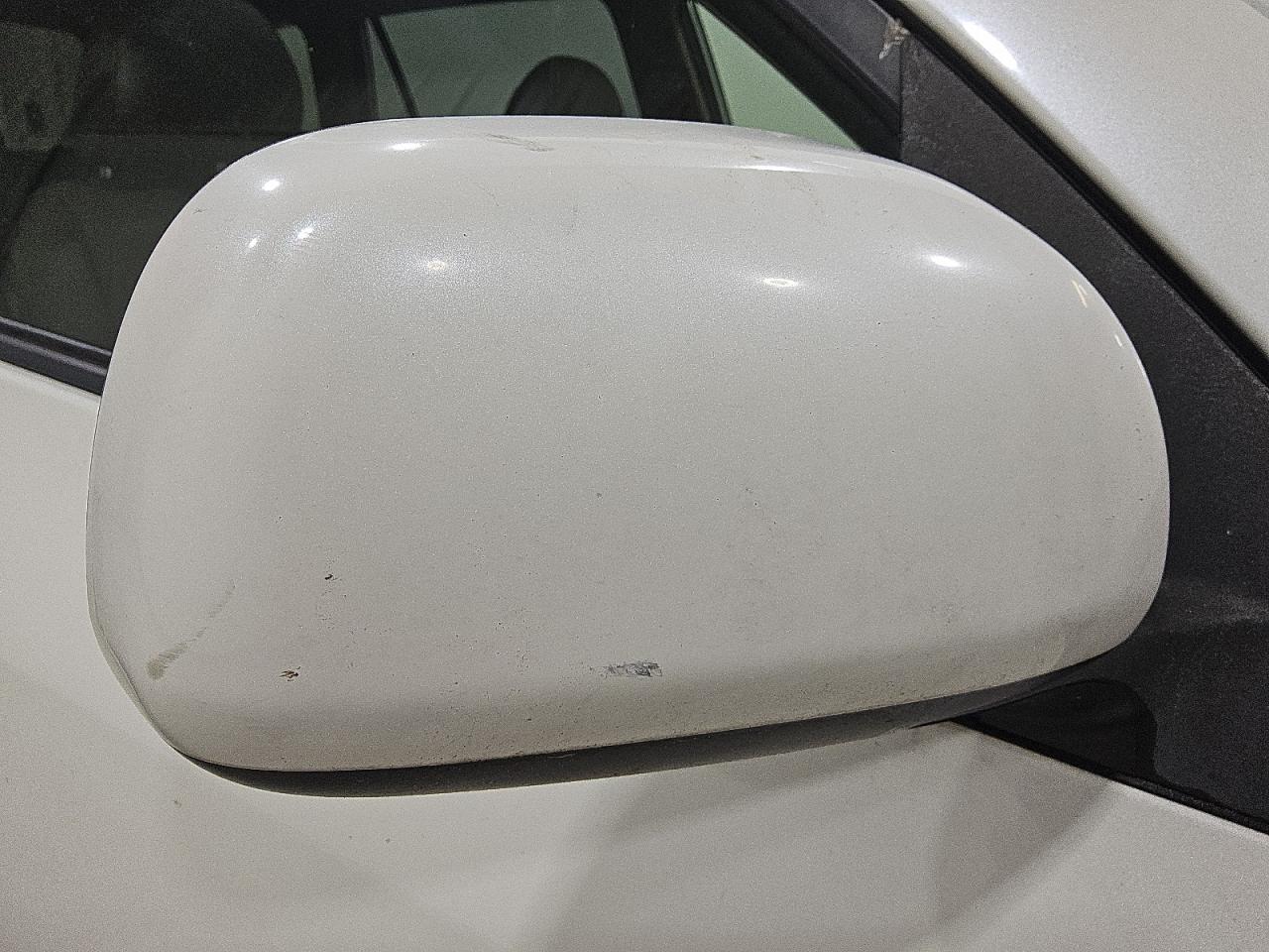 2008 Toyota Rav4 Limited White vin: JTMBD31V385154614 Damage: Rf Mirror Cover, Chipped, 2