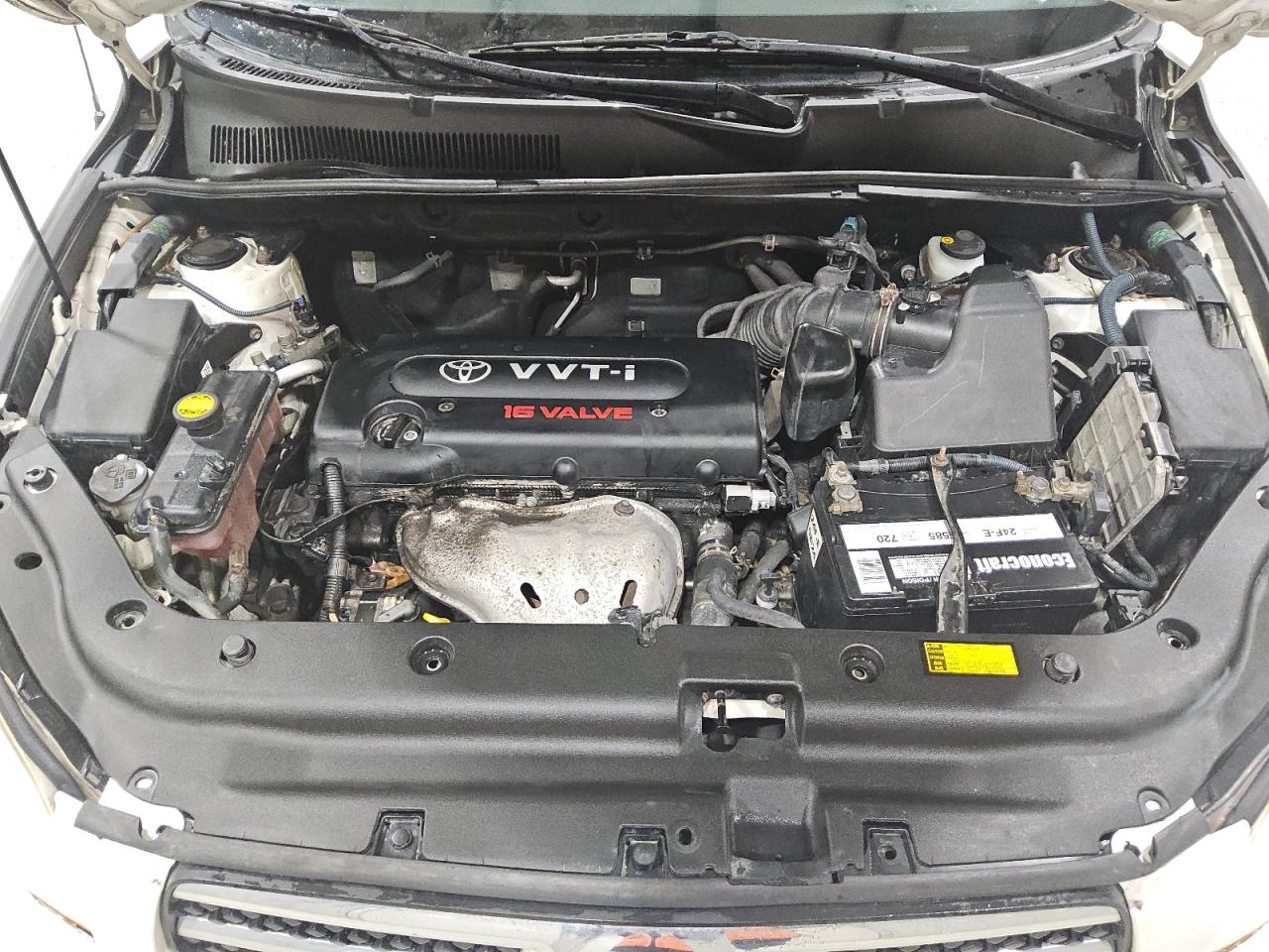 2008 Toyota Rav4 Limited White vin: JTMBD31V385154614 Damage: Oil, Contaminated, Unacceptable