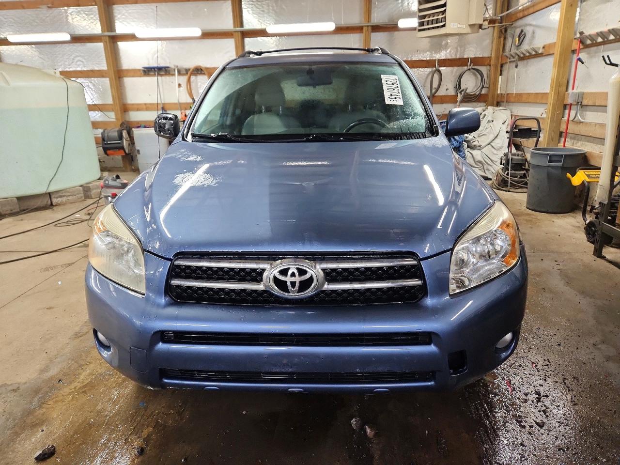 2008 Toyota Rav4 Limited Blue vin: JTMBD31V386085112