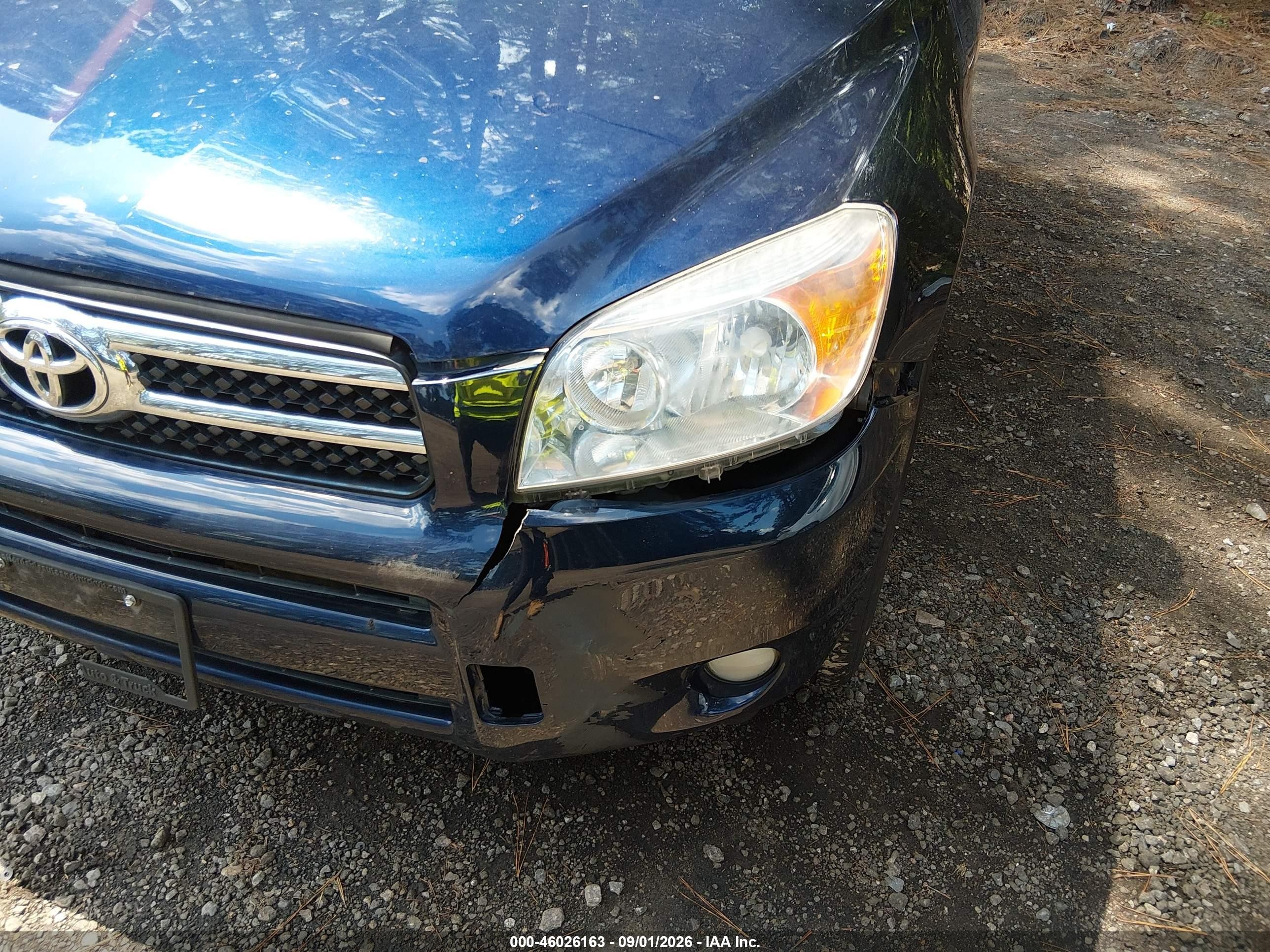 2006 Toyota Rav4 Limited Blue vin: JTMBD31V466018841