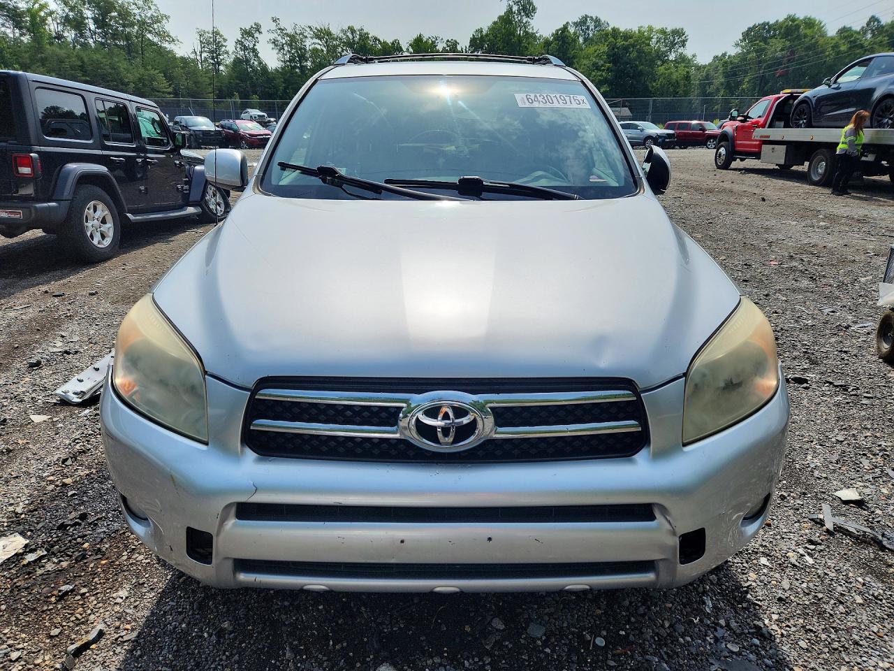 2007 Toyota Rav4 Limited Silver vin: JTMBD31V476045975