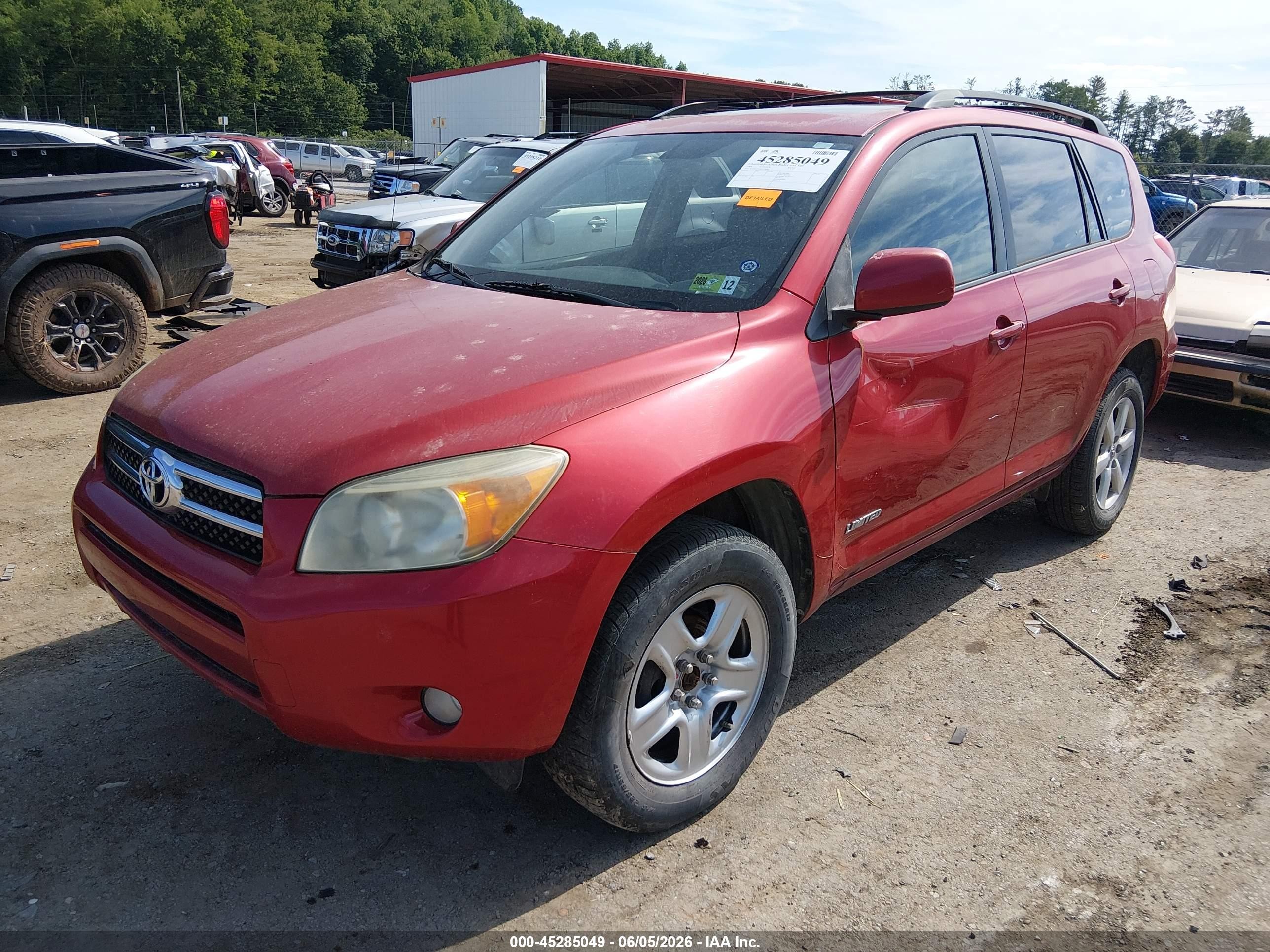 2008 Toyota Rav4 Limited Red vin: JTMBD31V485125008