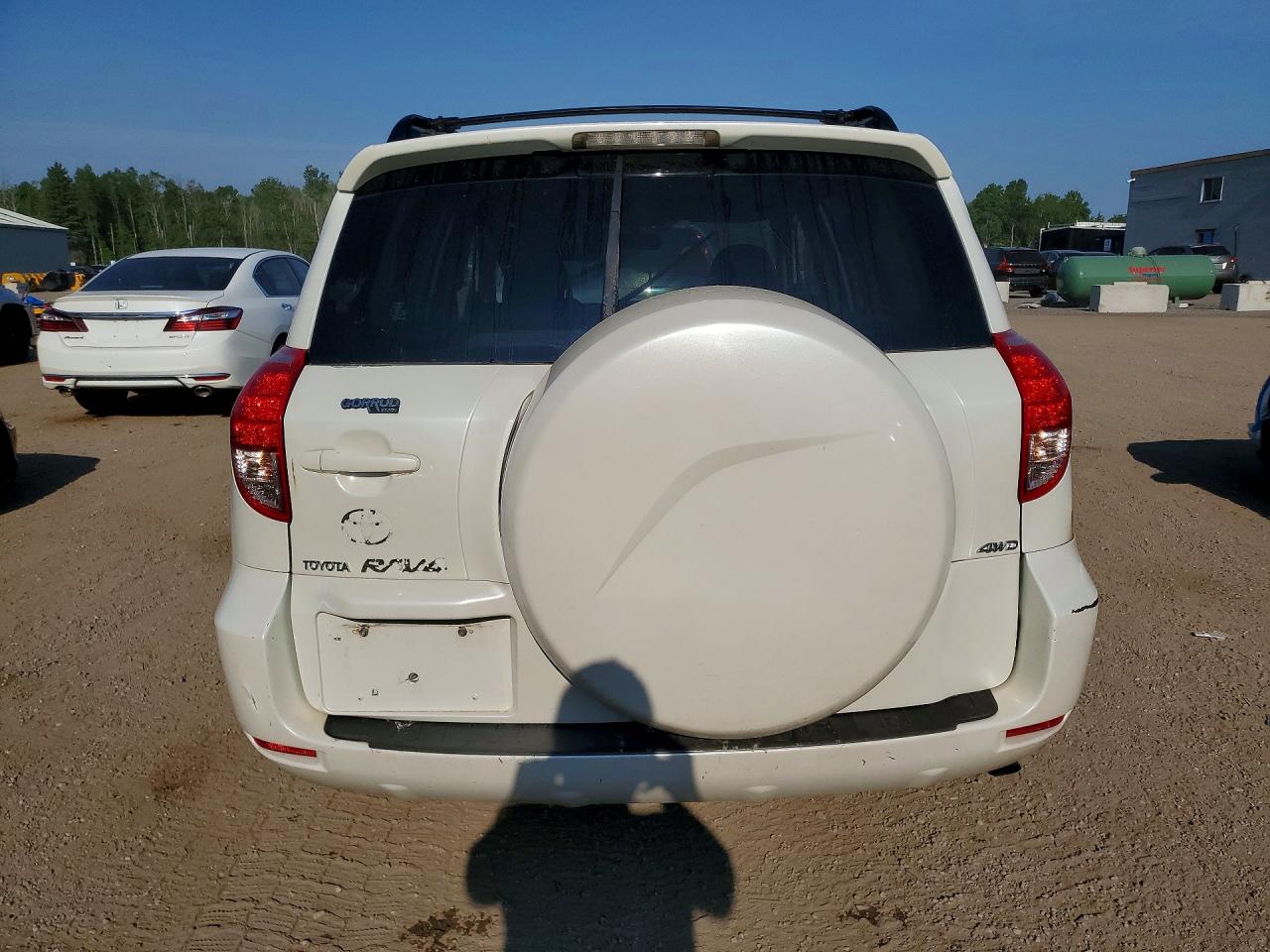 2008 Toyota Rav4 Limited White vin: JTMBD31V485129320
