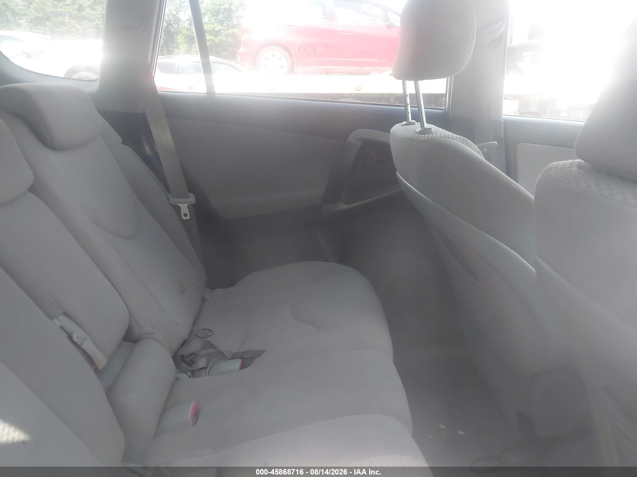 2008 Toyota Rav4 Limited Silver vin: JTMBD31V485132721