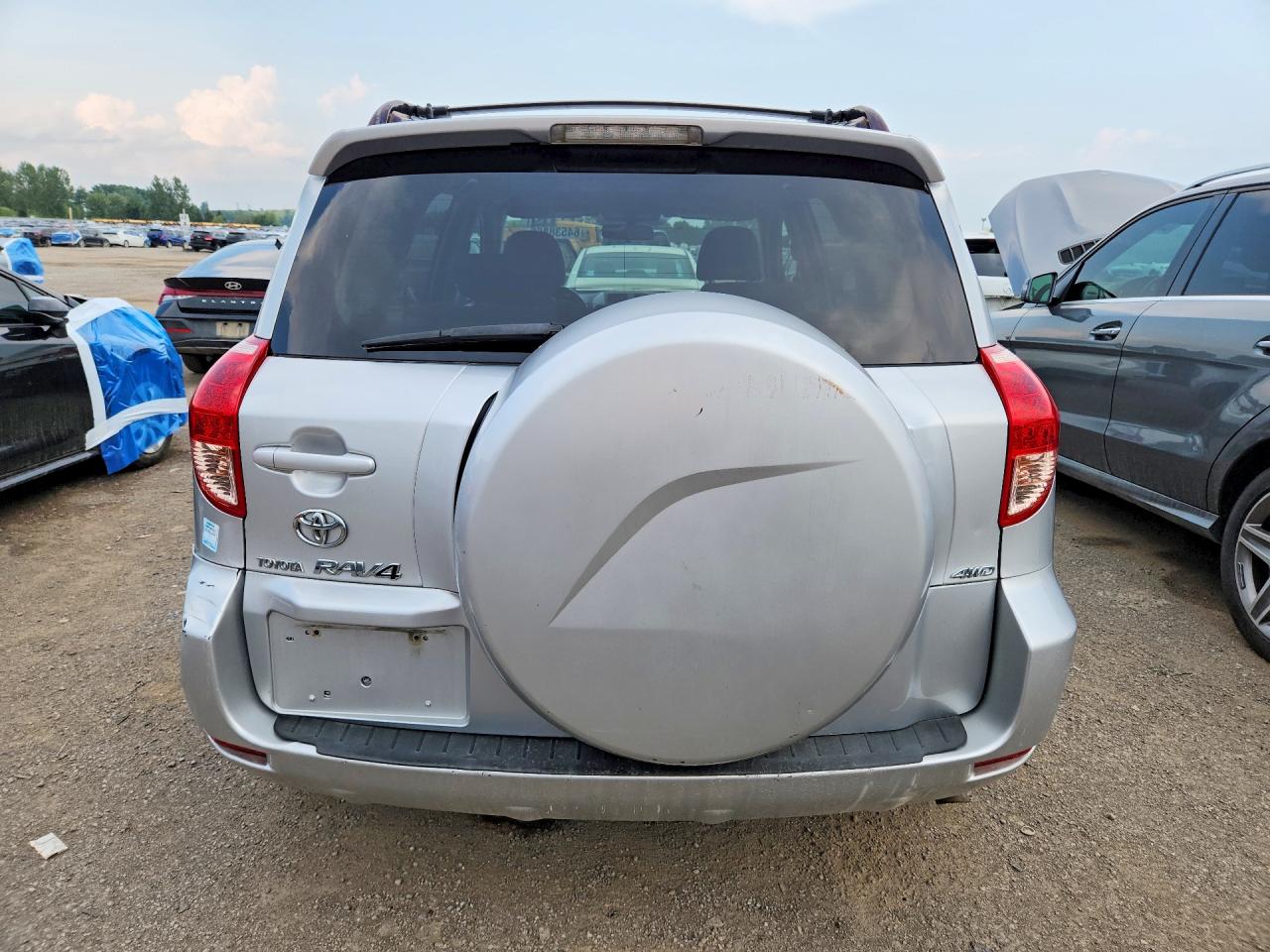 2008 Toyota Rav4 Limited Серебряный vin: JTMBD31V485168473