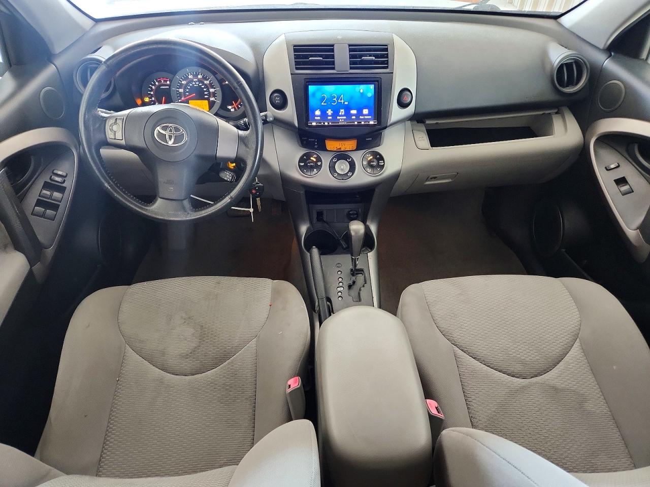 2006 Toyota Rav4 Limited Silver vin: JTMBD31V565038960