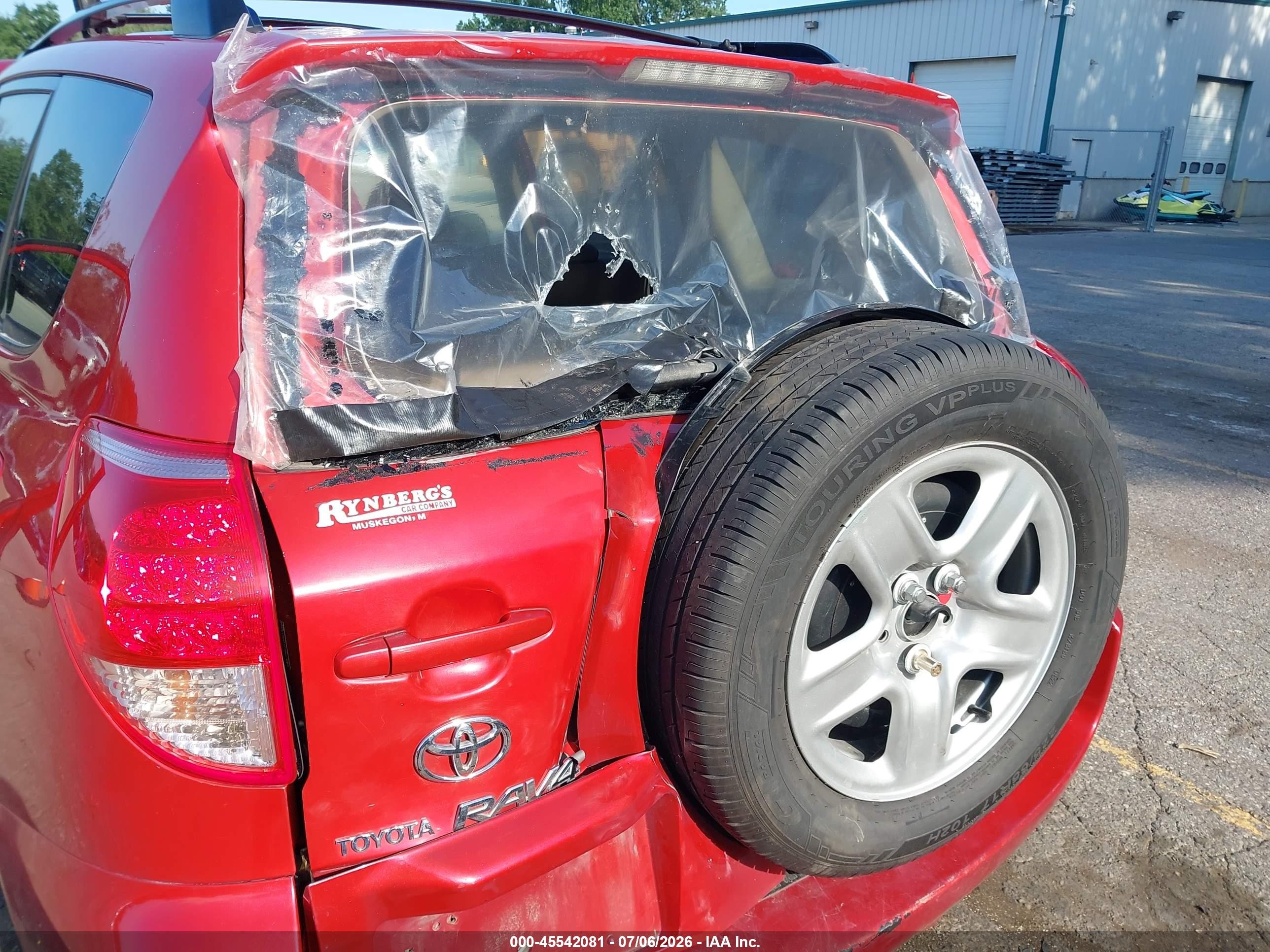 2008 Toyota Rav4 Limited Red vin: JTMBD31V585132694
