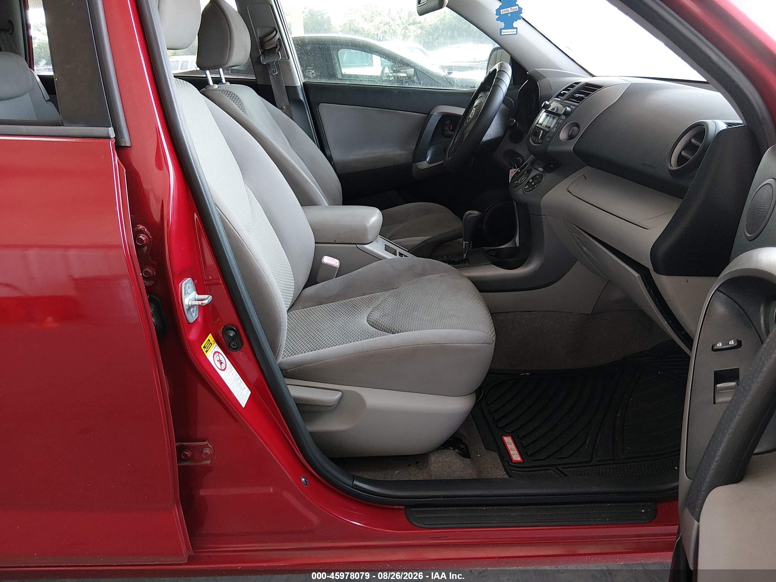 2008 Toyota Rav4 Limited Red vin: JTMBD31V585140455