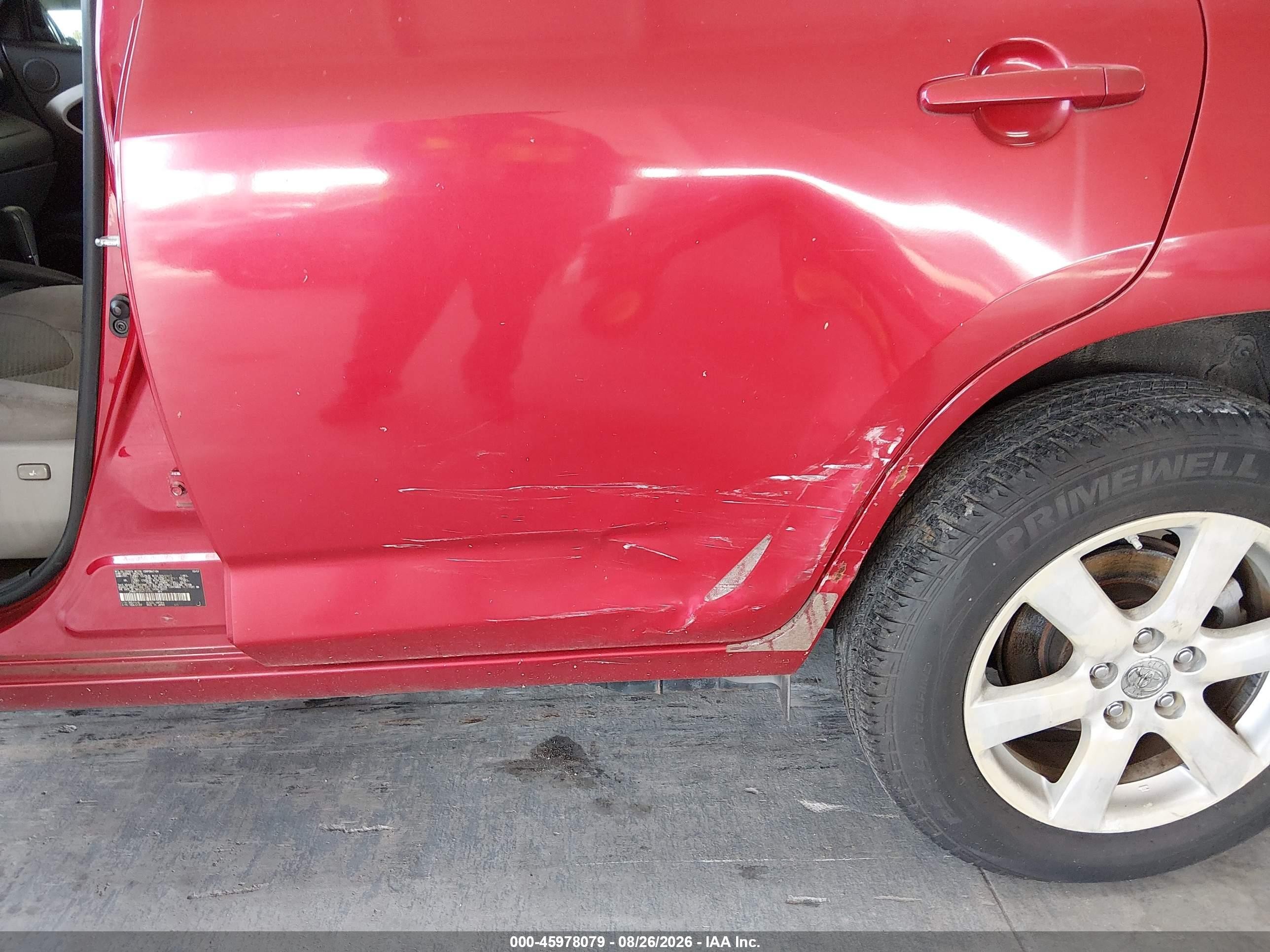 2008 Toyota Rav4 Limited Red vin: JTMBD31V585140455