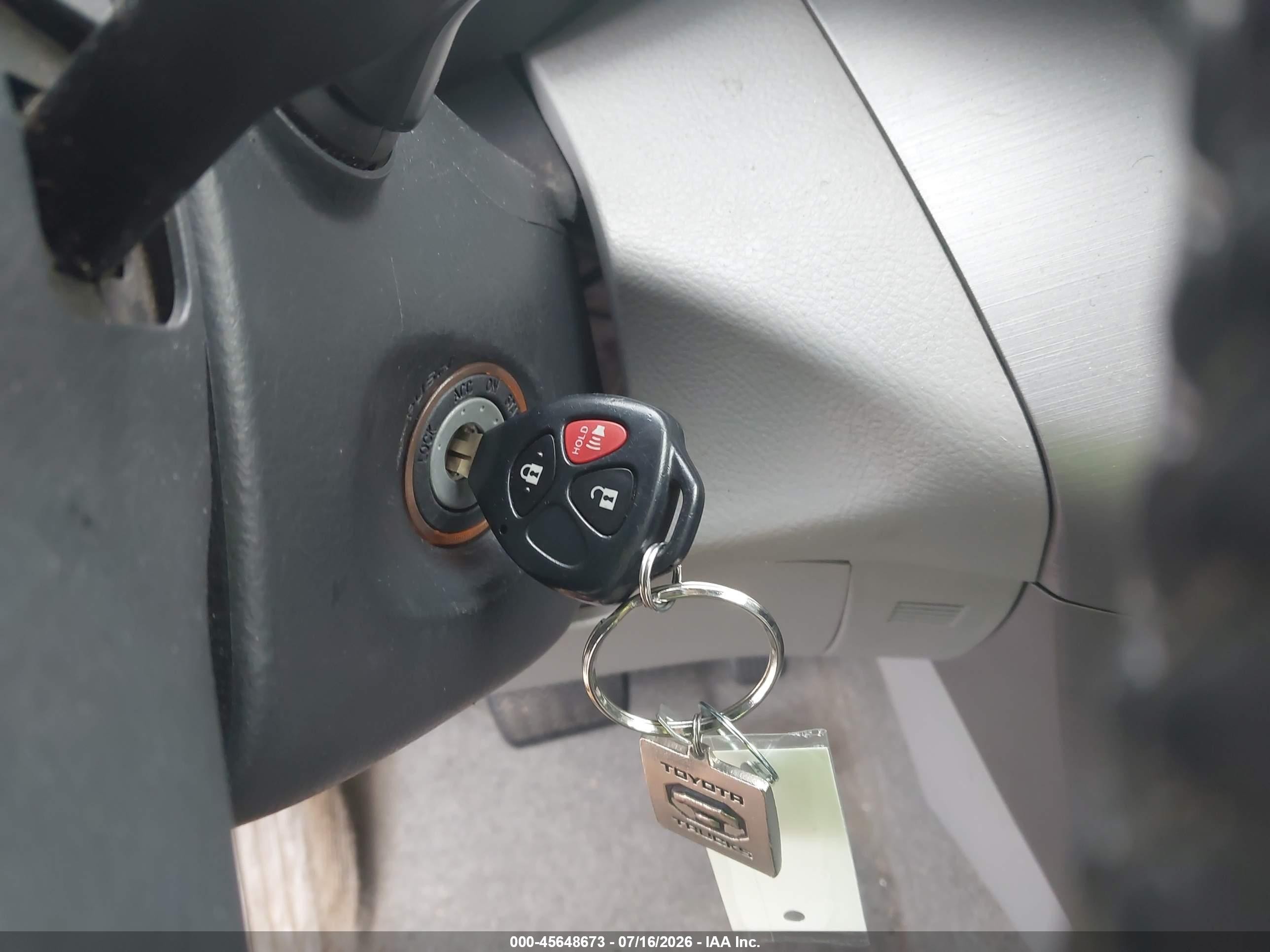 2008 Toyota Rav4 Limited Silver vin: JTMBD31V586088349