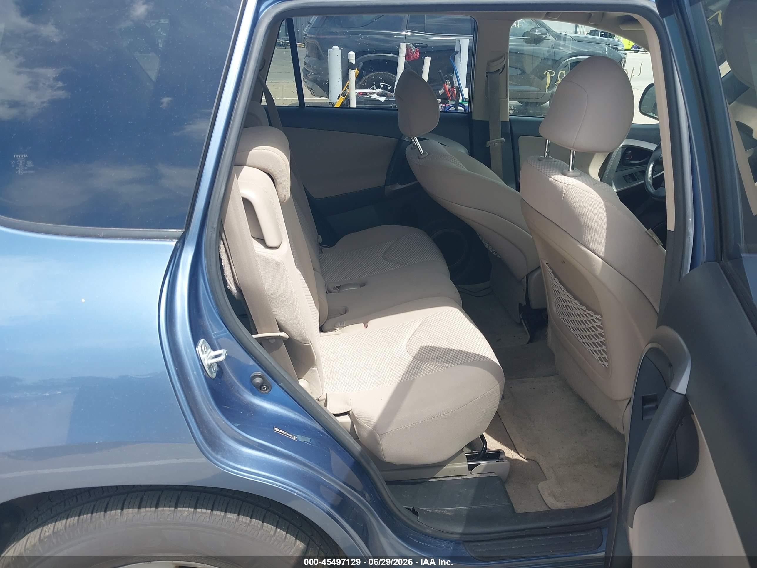 2006 Toyota Rav4 Limited Blue vin: JTMBD31V666011387