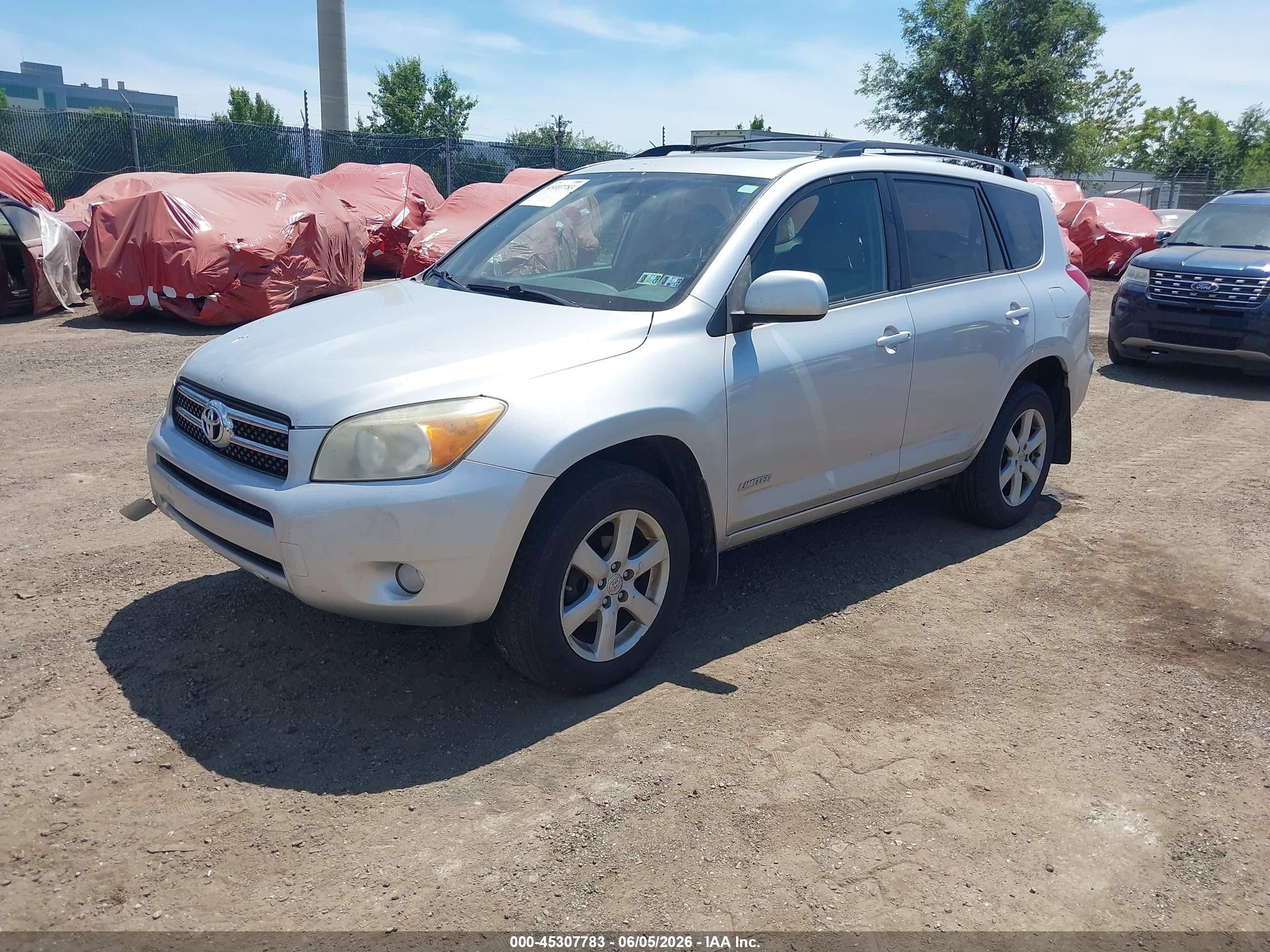 2007 Toyota Rav4 Limited Silver vin: JTMBD31V675108581