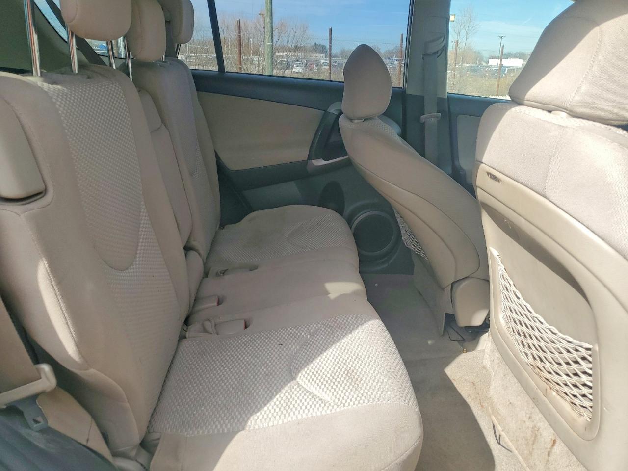 2007 Toyota Rav4 Limited Золотой vin: JTMBD31V676034119