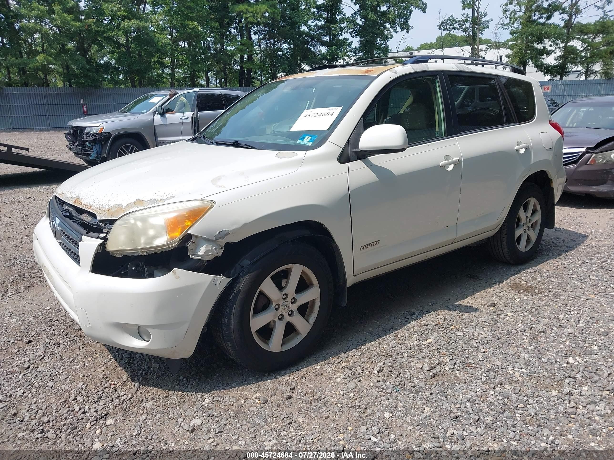 2008 Toyota Rav4 Limited White vin: JTMBD31V685174114