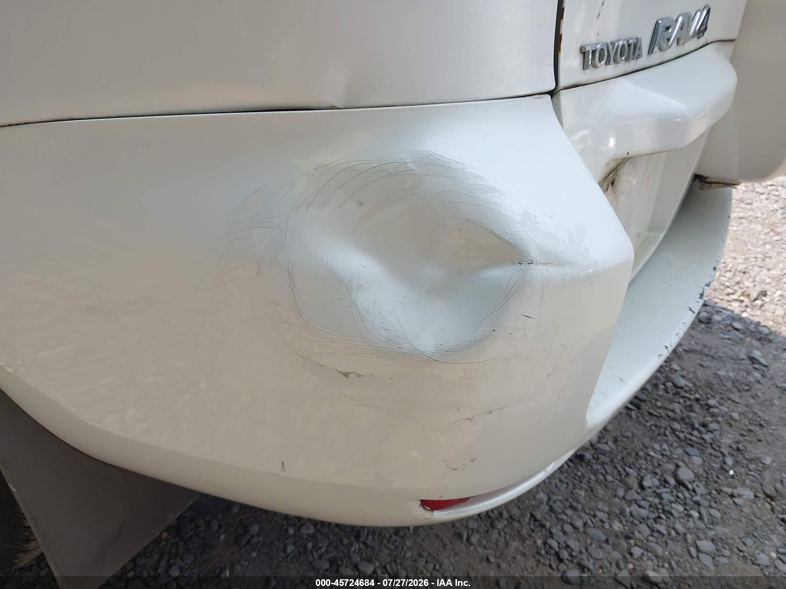 2008 Toyota Rav4 Limited White vin: JTMBD31V685174114