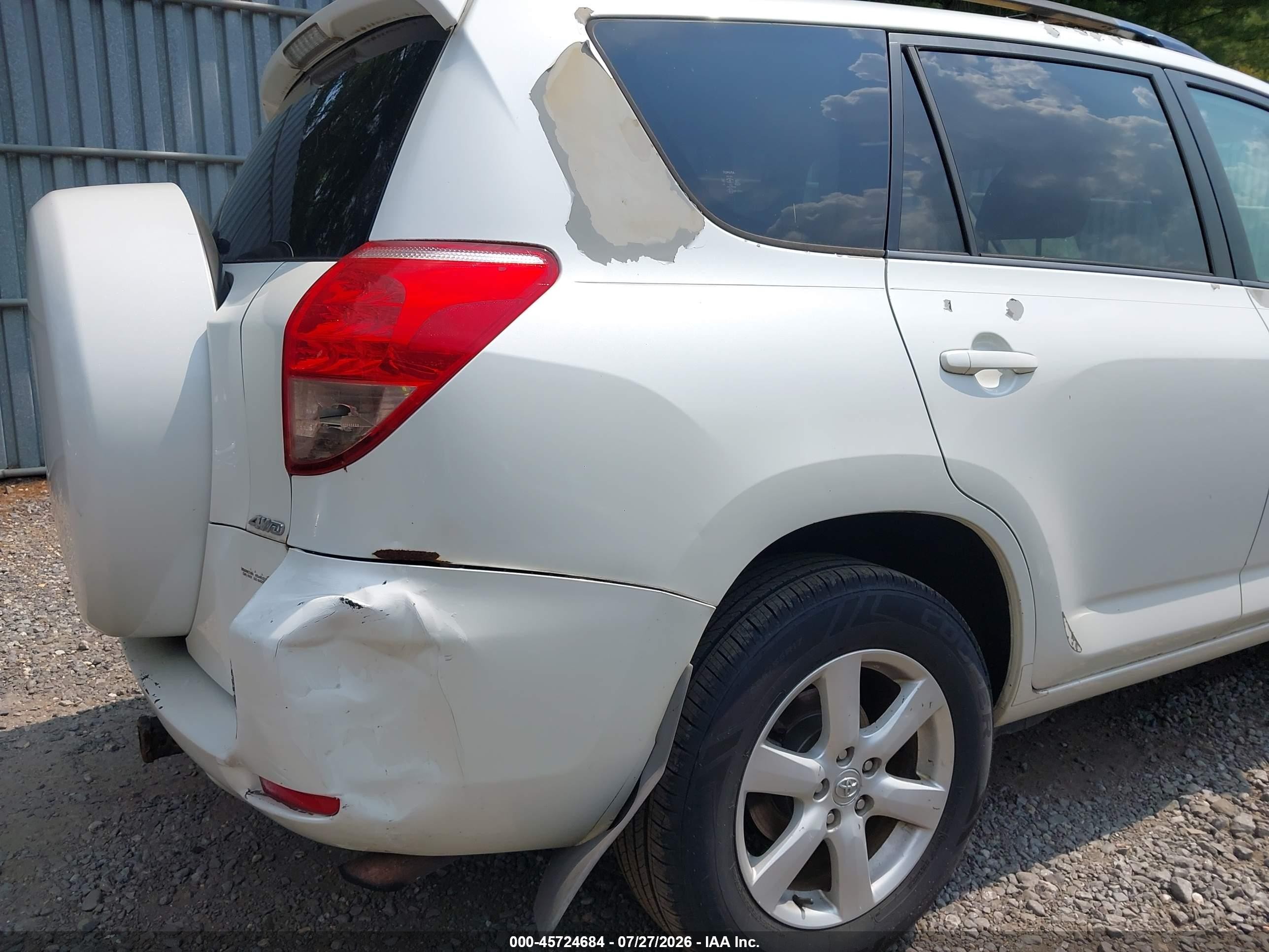 2008 Toyota Rav4 Limited White vin: JTMBD31V685174114