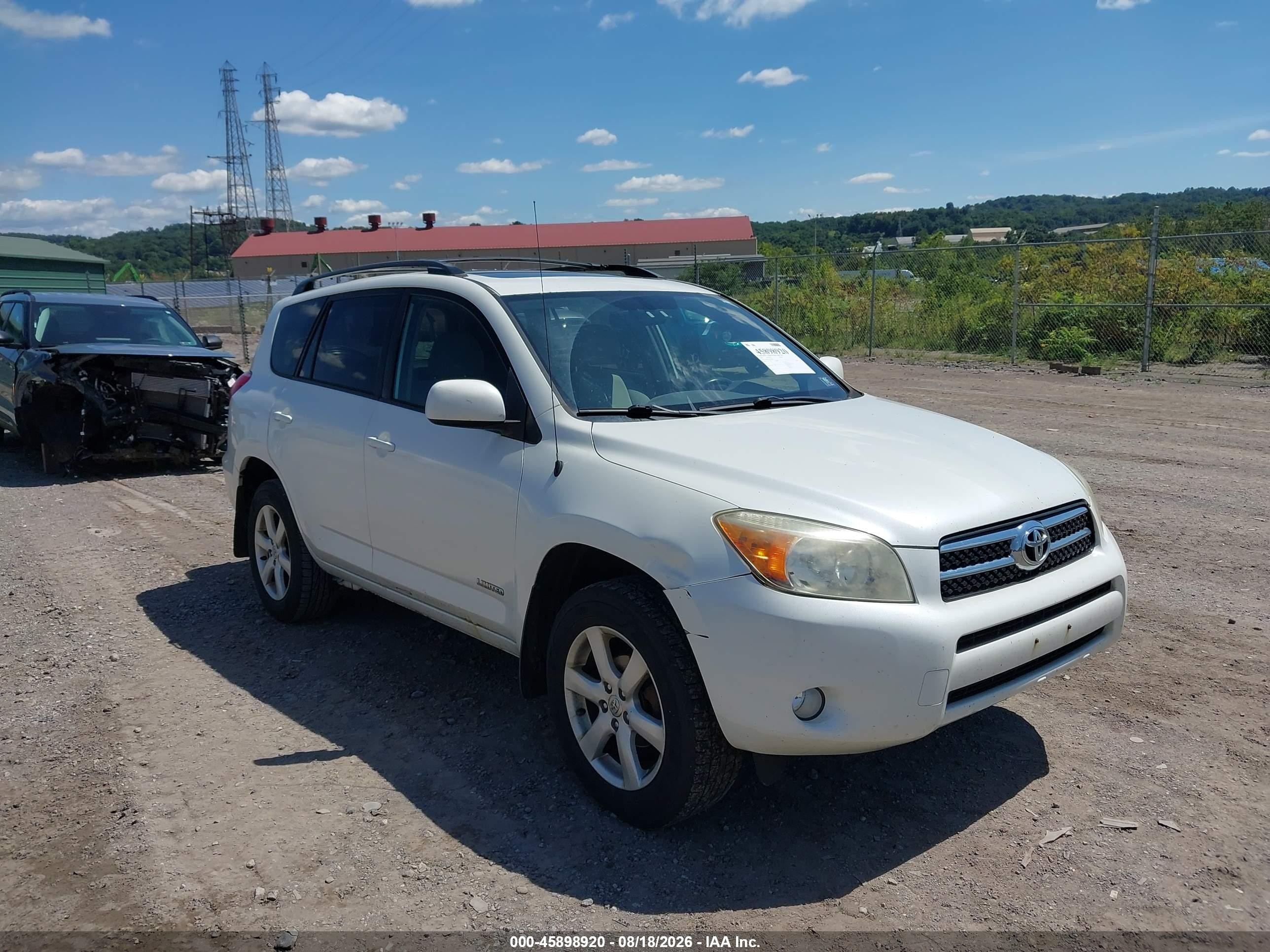 2008 Toyota Rav4 Limited White vin: JTMBD31V685186800