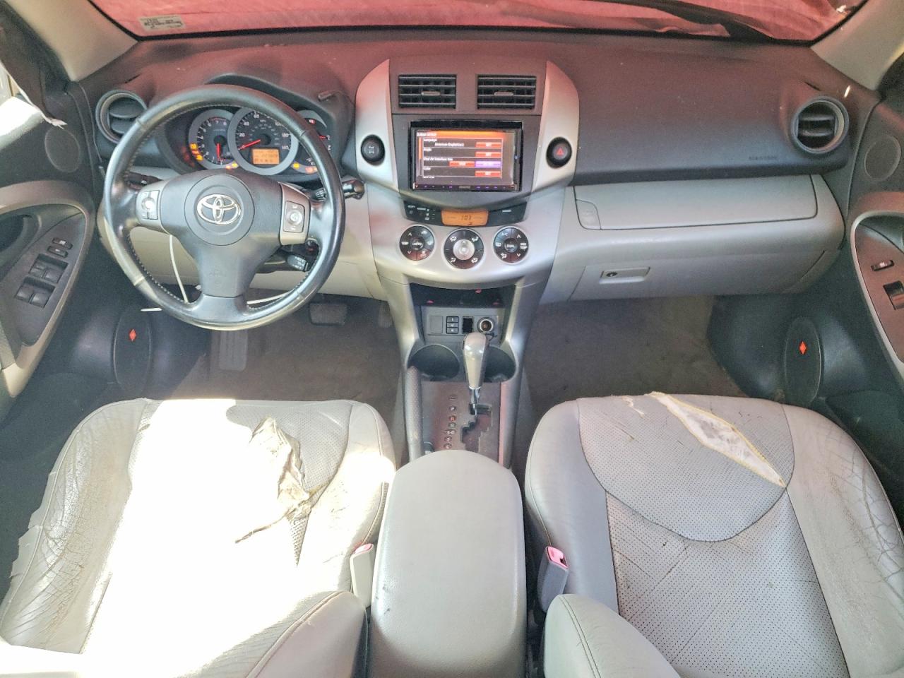 2007 Toyota Rav4 Limited Red vin: JTMBD31V776043914
