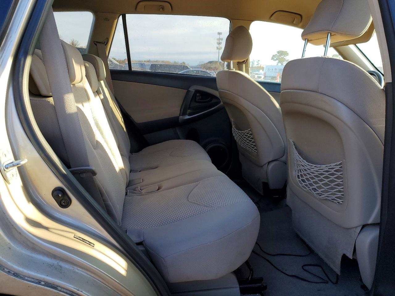 2008 Toyota Rav4 Tan vin: JTMBD31V786056986