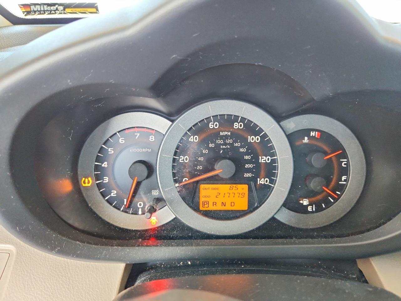 2008 Toyota Rav4 Limited White vin: JTMBD31V885134357