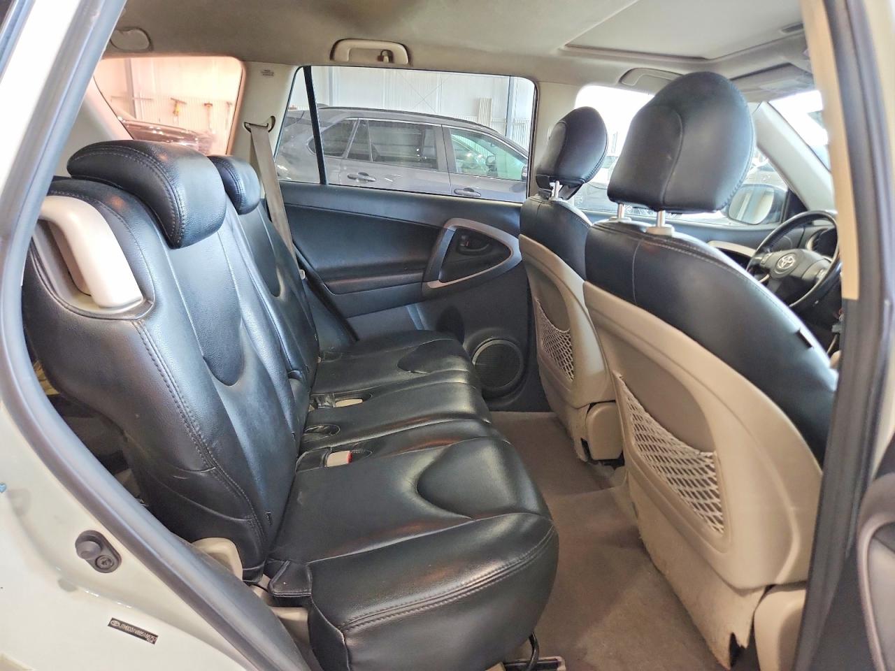 2008 Toyota Rav4 Limited Белый vin: JTMBD31V885188757