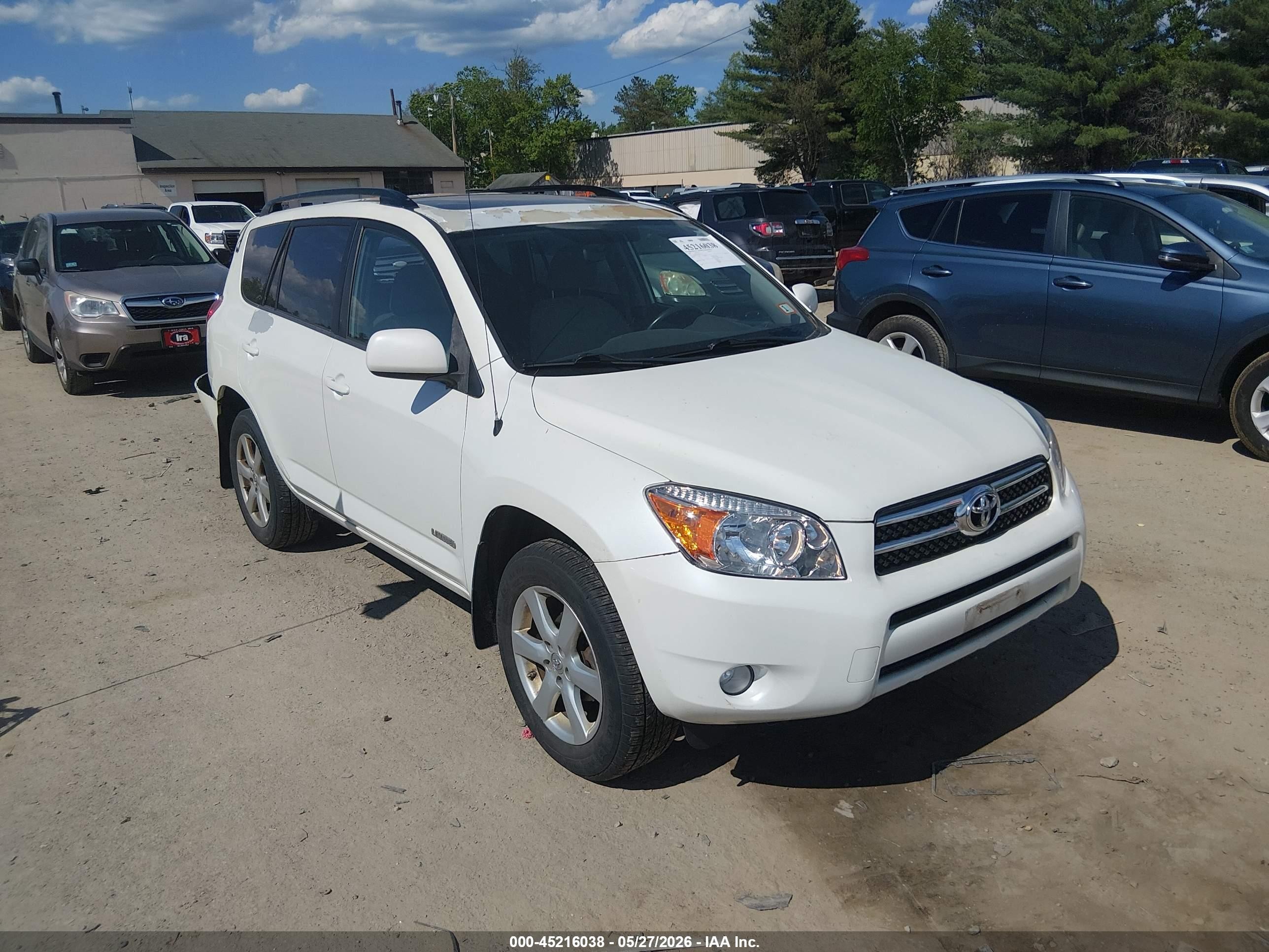 2006 Toyota Rav4 Limited White vin: JTMBD31V965037312