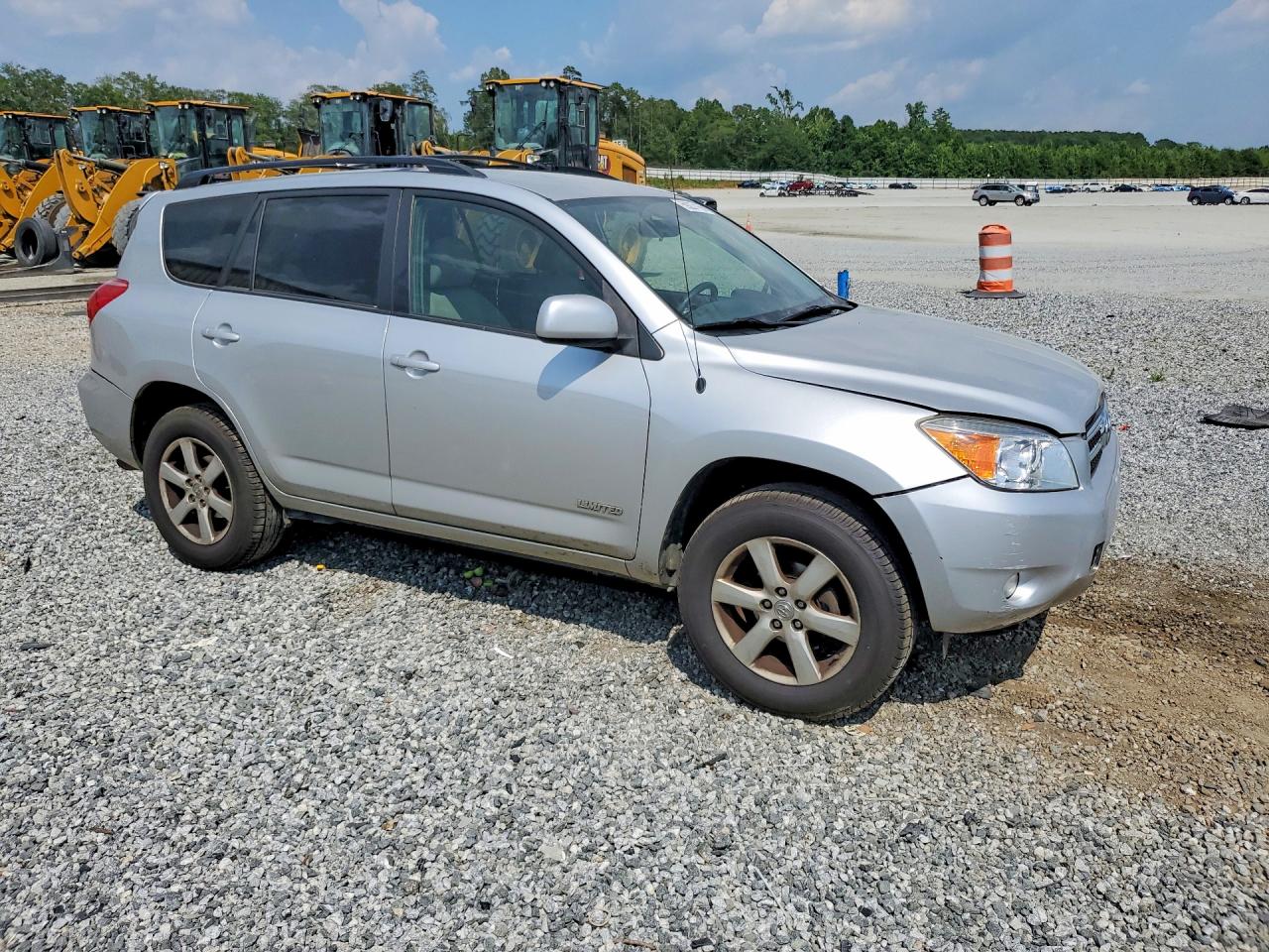 2007 Toyota Rav4 Limited Серебряный vin: JTMBD31V975100099