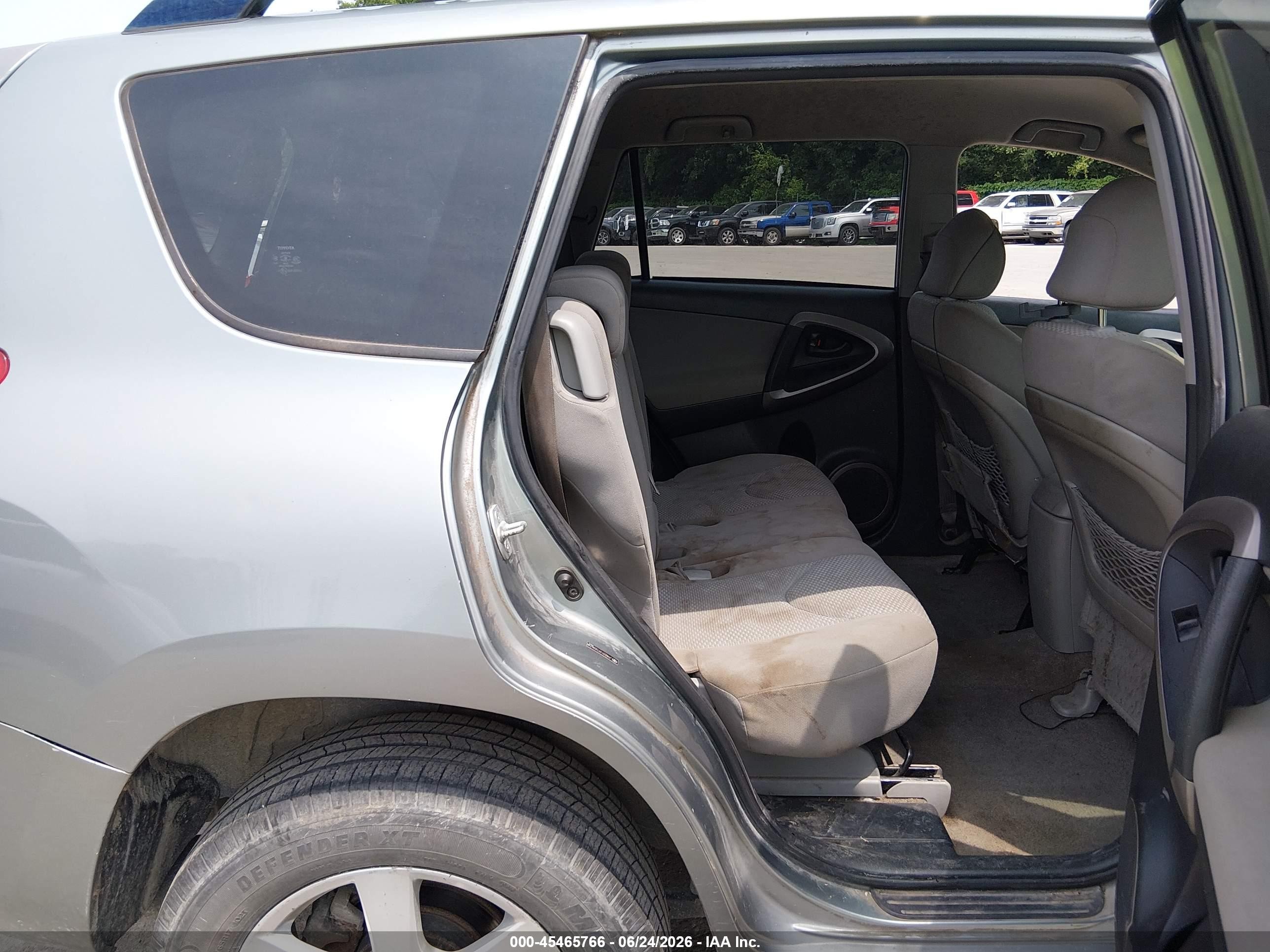 2007 Toyota Rav4 Limited Green vin: JTMBD31V976046748