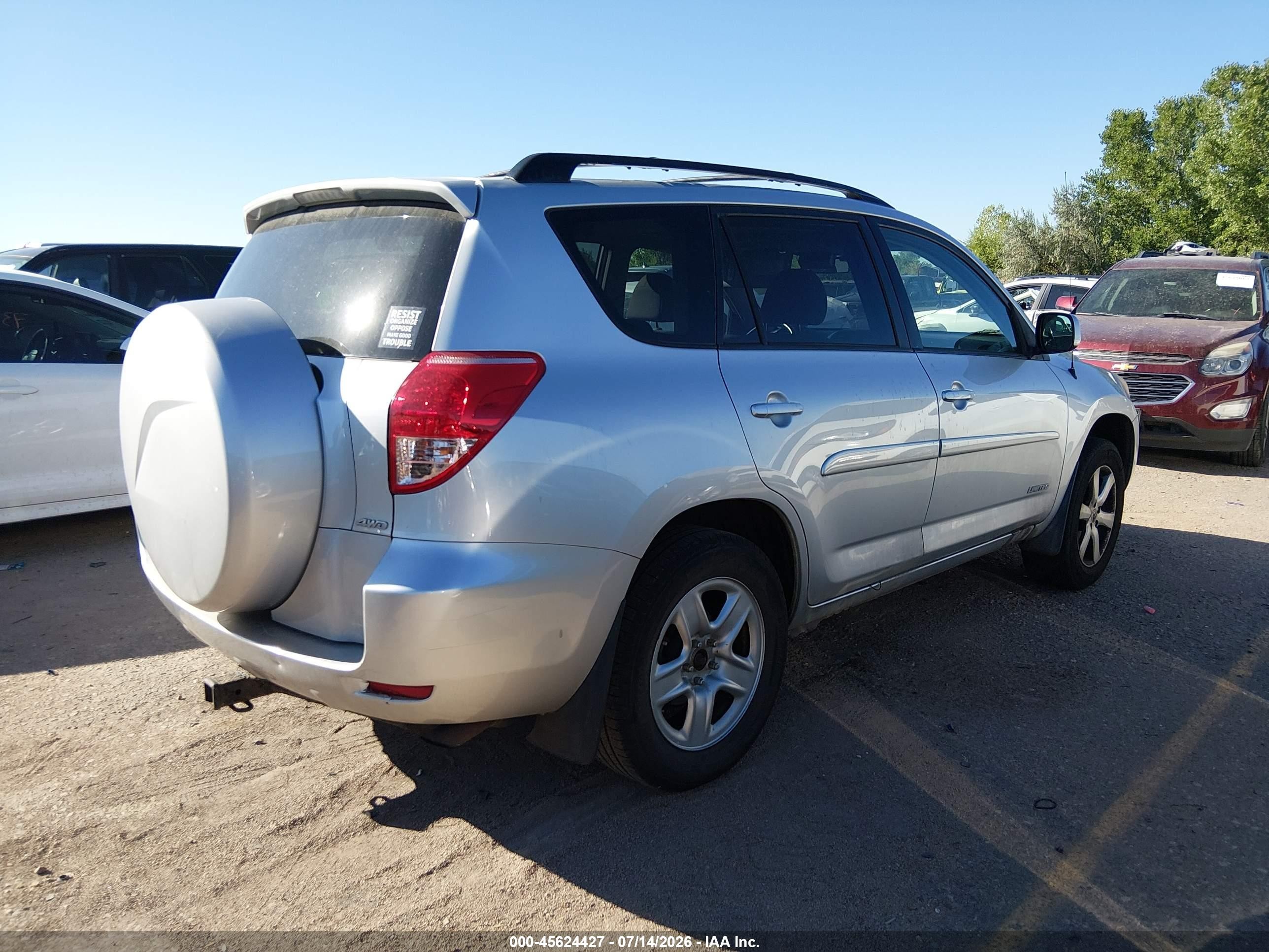 2007 Toyota Rav4 Limited Silver vin: JTMBD31V976053652