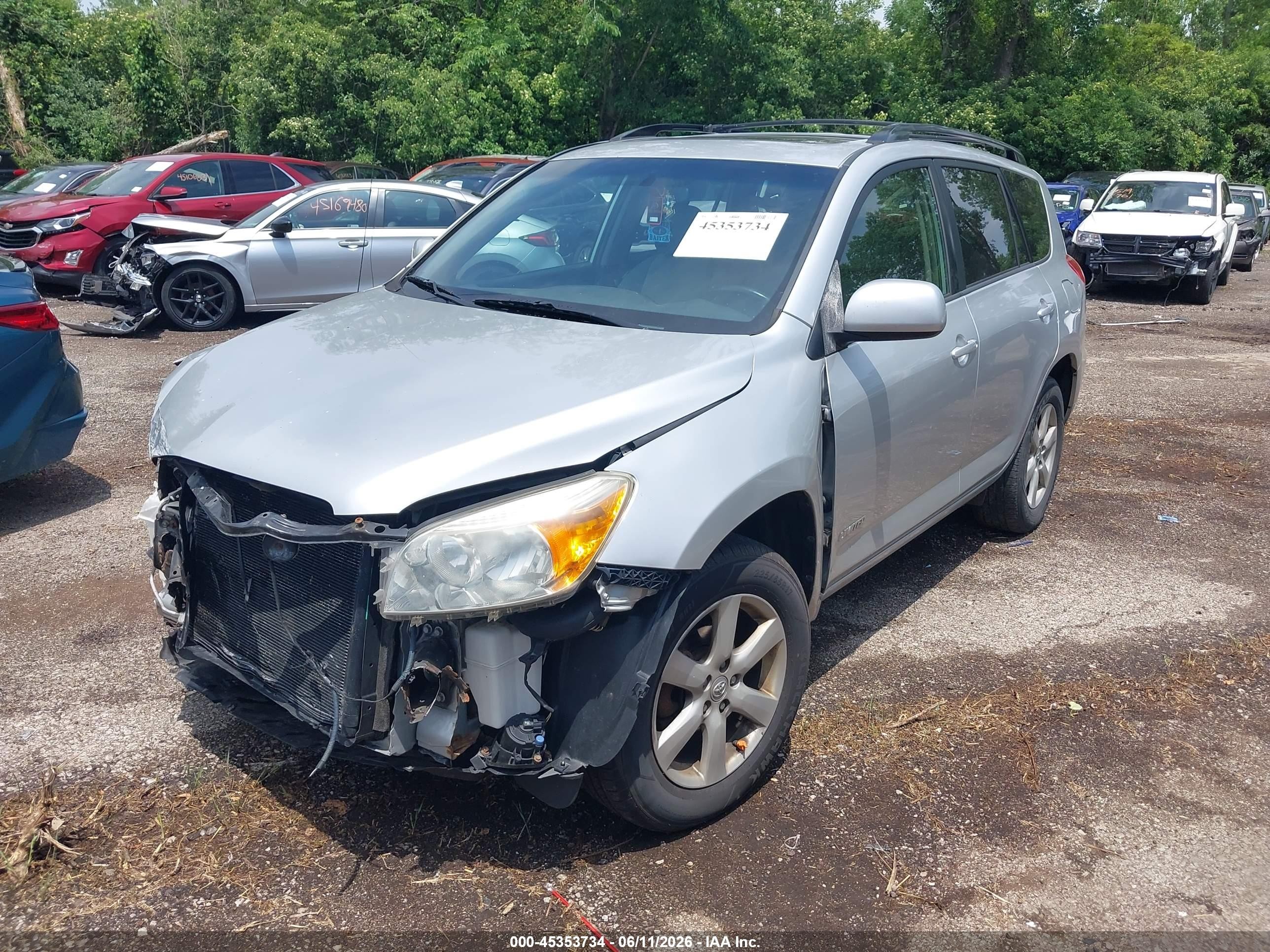 2008 Toyota Rav4 Limited Silver vin: JTMBD31V985142211