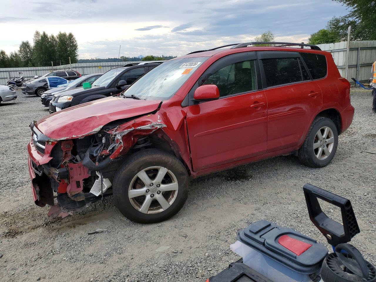 2008 Toyota Rav4 Limited Red vin: JTMBD31V985206182