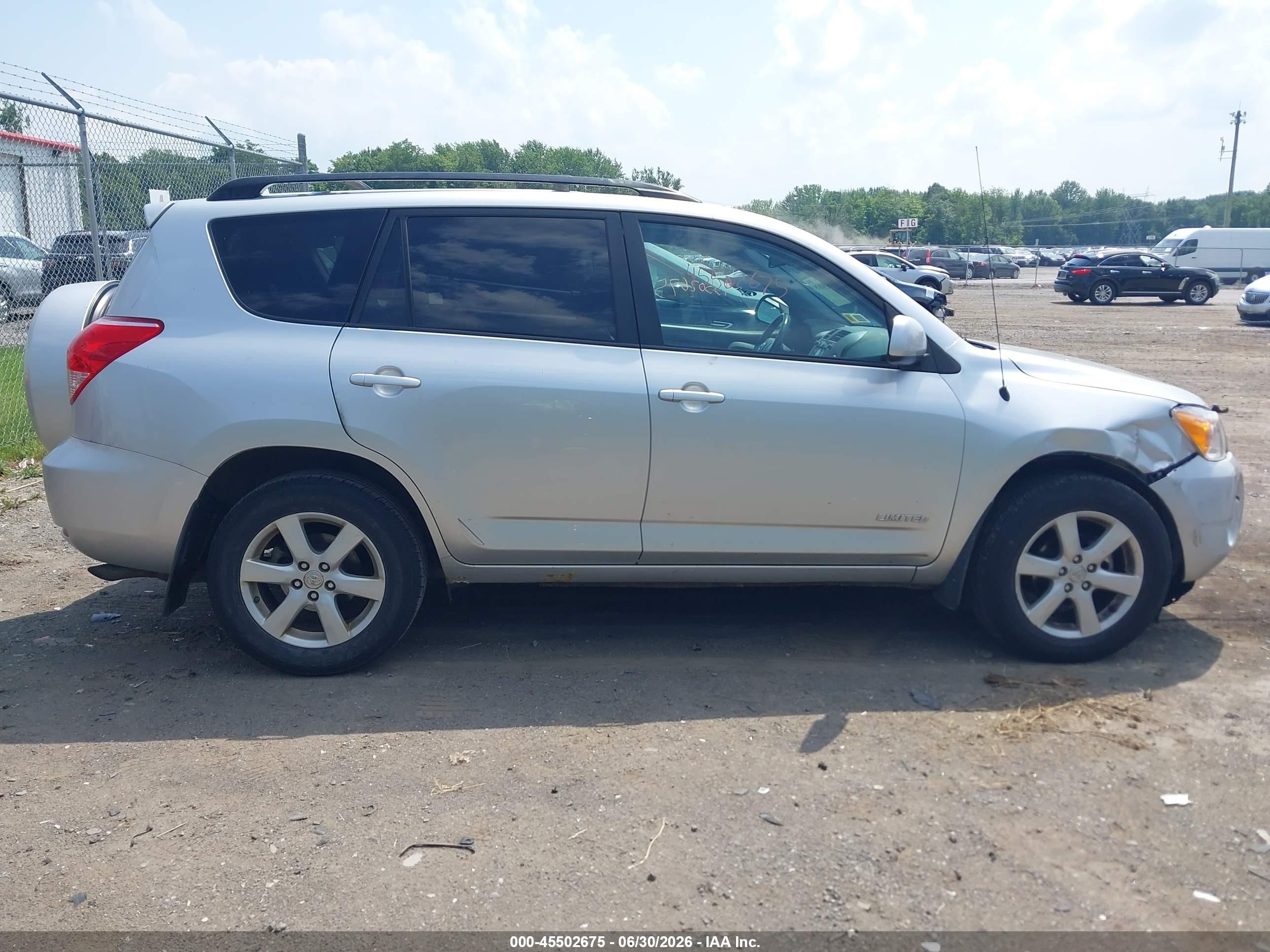 2006 Toyota Rav4 Limited Silver vin: JTMBD31VX65007588