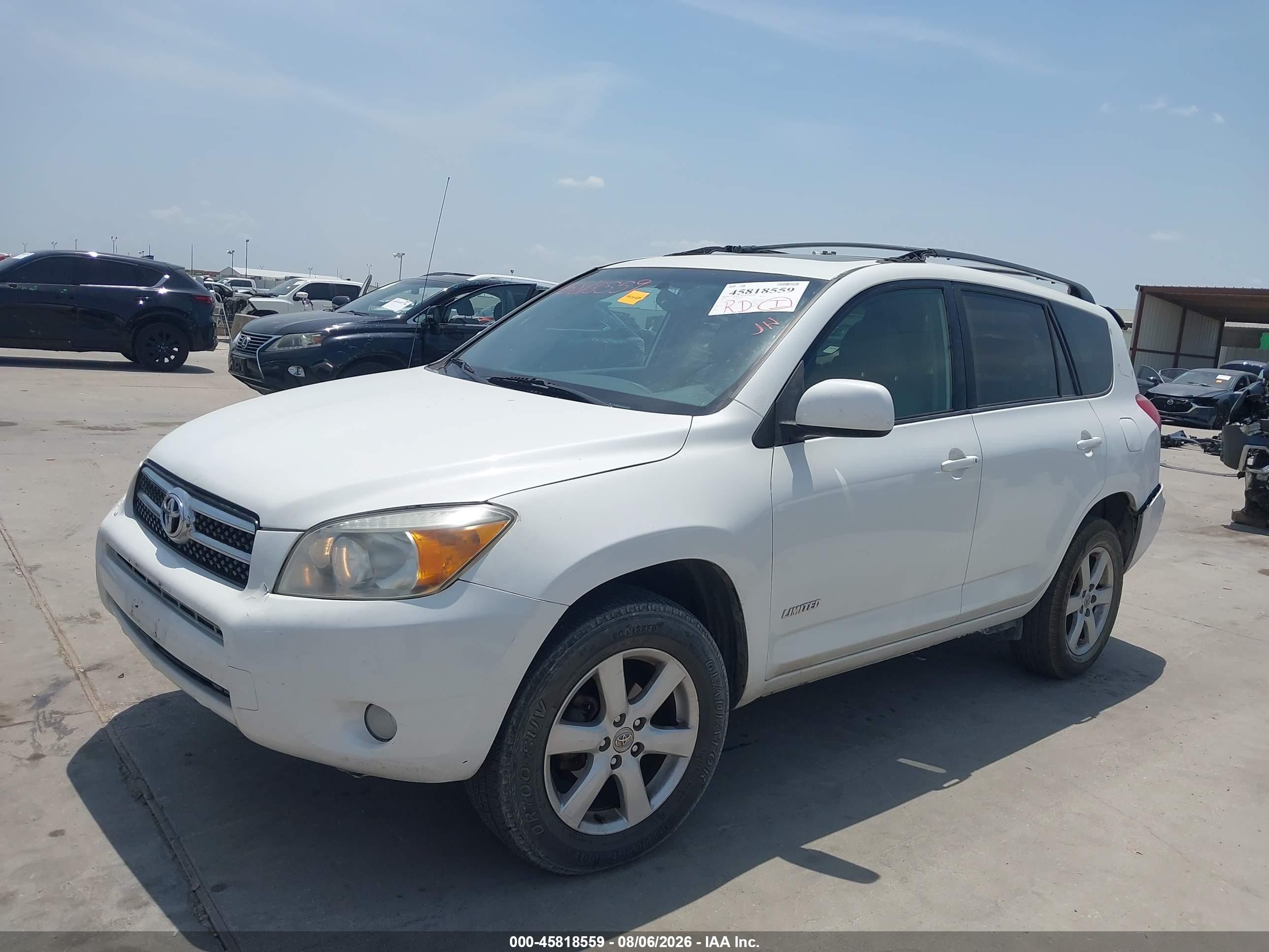 2007 Toyota Rav4 Limited White vin: JTMBD31VX75079151