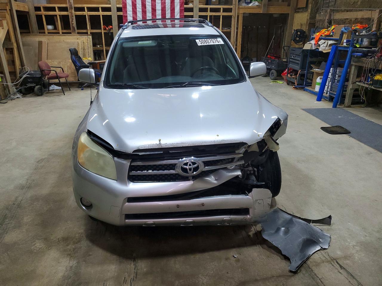 2008 Toyota Rav4 Limited Silver vin: JTMBD31VX86066055