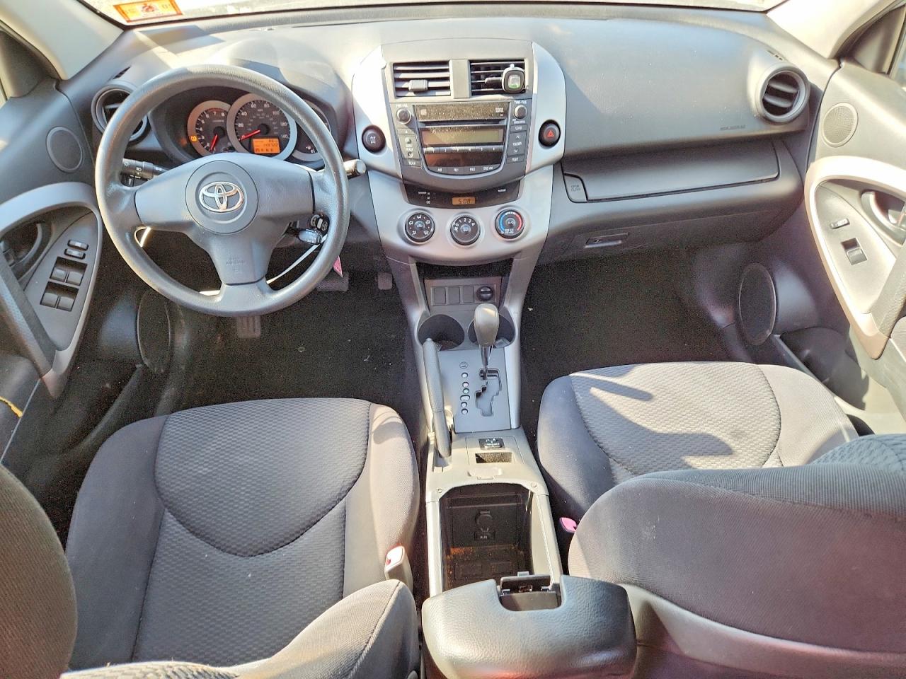 2006 Toyota Rav4 Sport Silver vin: JTMBD32V065028836