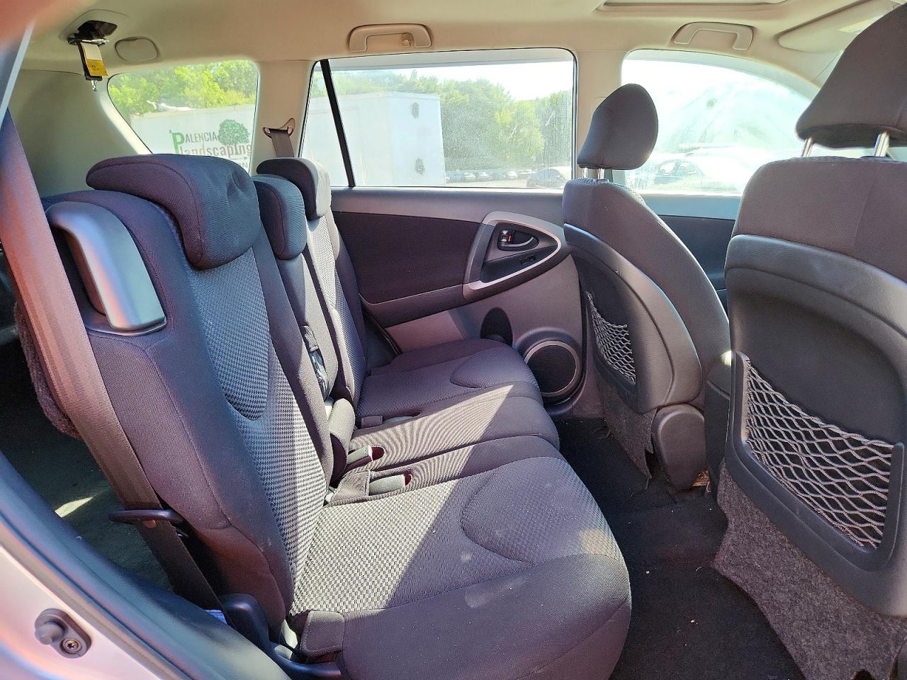 2006 Toyota Rav4 Sport Silver vin: JTMBD32V065028836