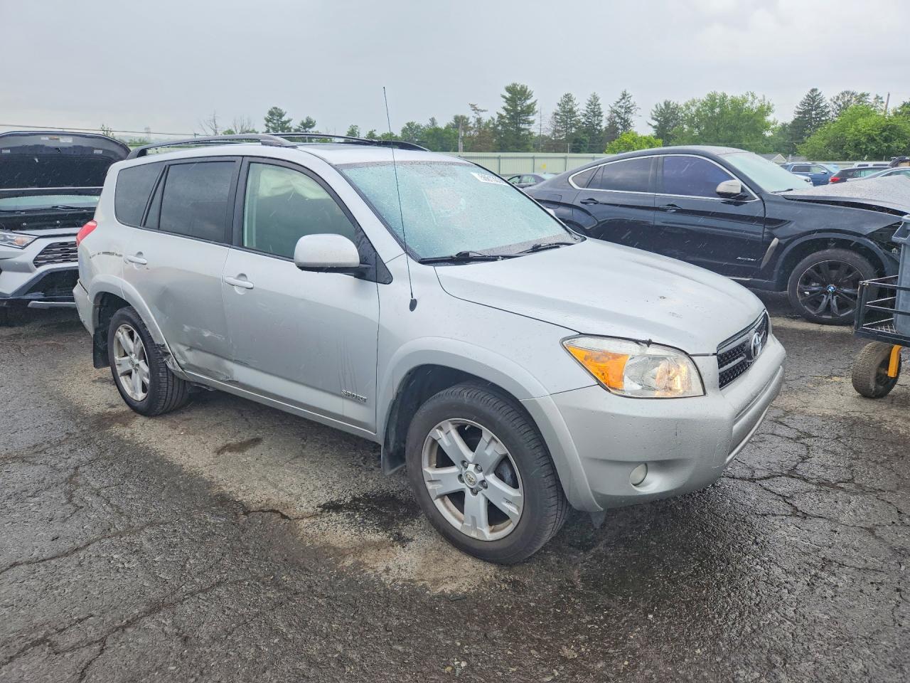2007 Toyota Rav4 Sports Silver vin: JTMBD32V076029240