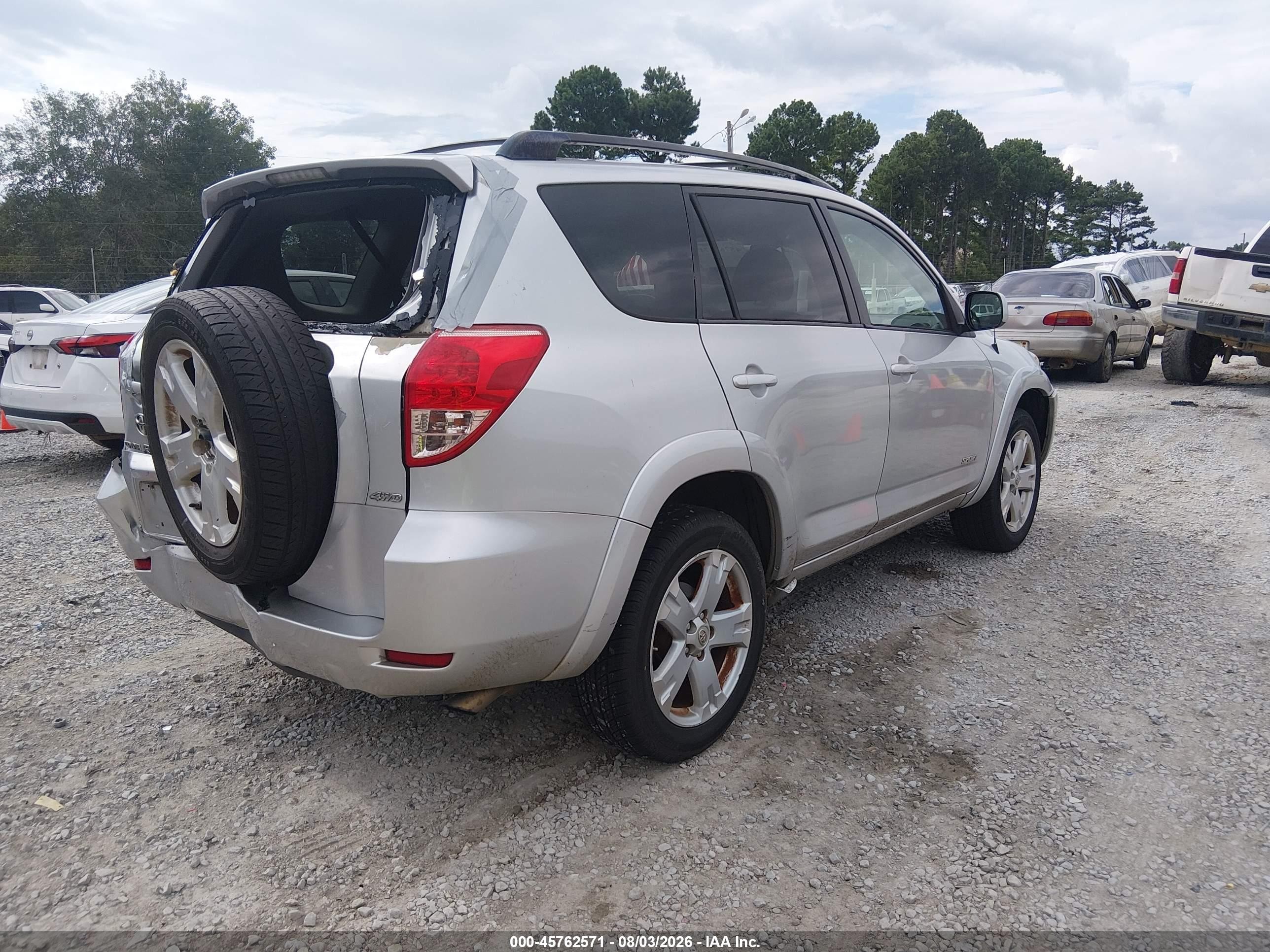 2007 Toyota Rav4 Sport Silver vin: JTMBD32V076048404