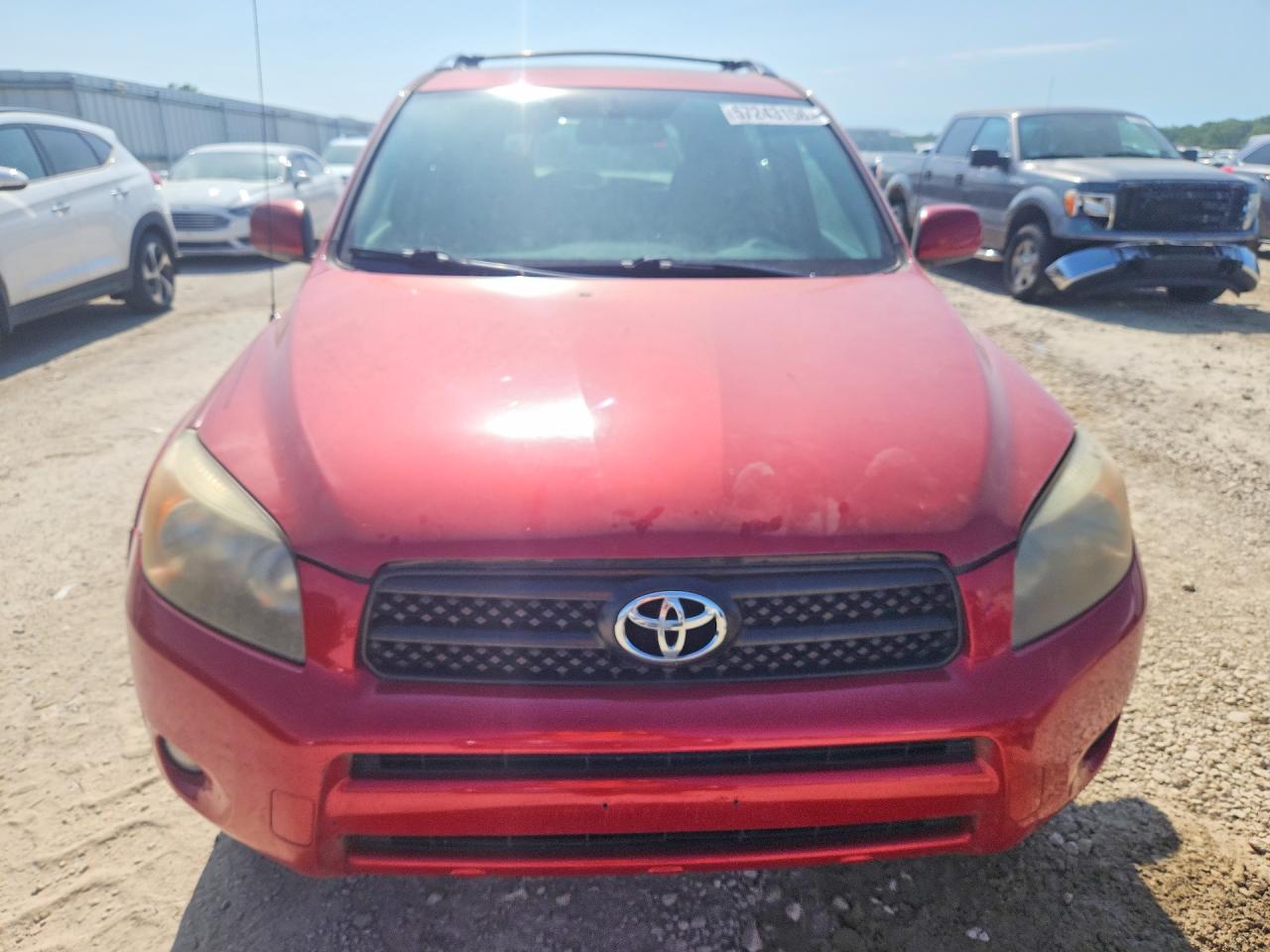 2007 Toyota Rav4 Sport Red vin: JTMBD32V175061927