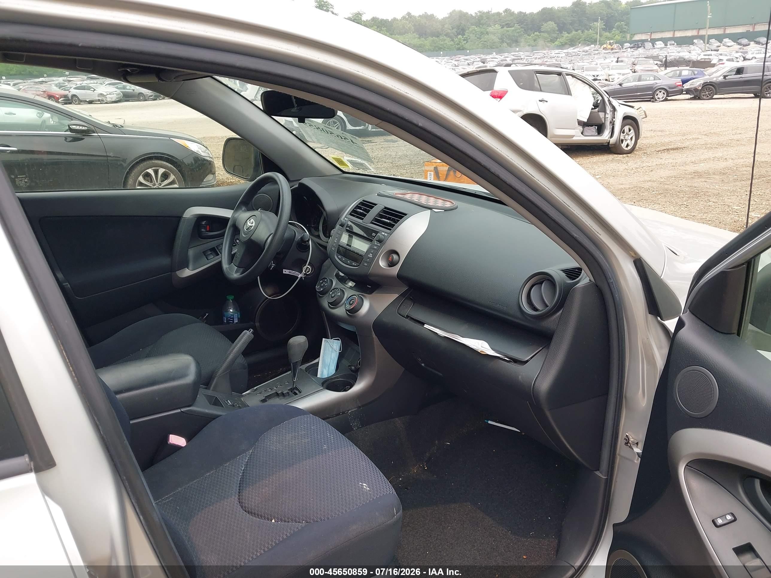 2008 Toyota Rav4 Sport Gray vin: JTMBD32V186068484