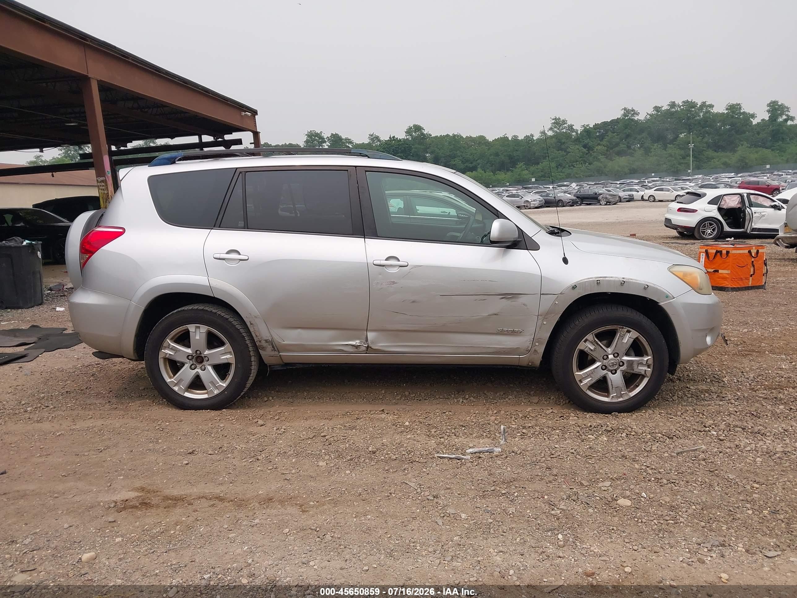 2008 Toyota Rav4 Sport Gray vin: JTMBD32V186068484